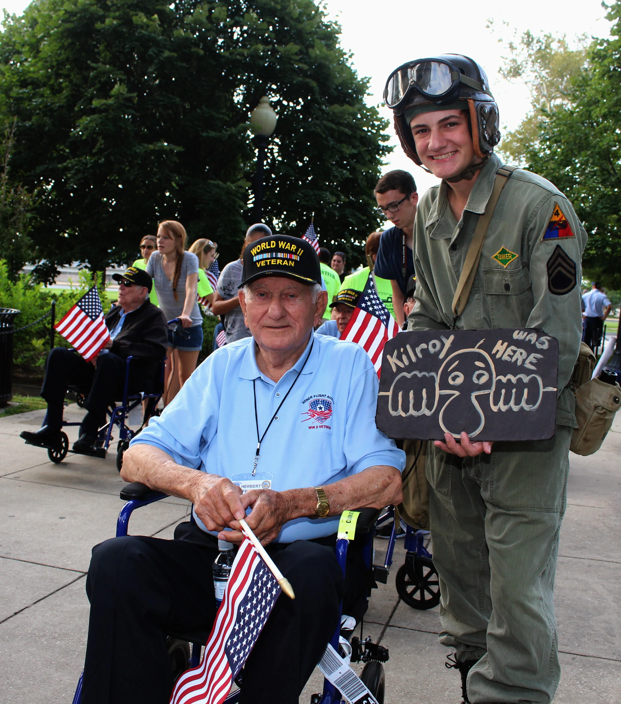 Austin Honor Flight at WWII memorial