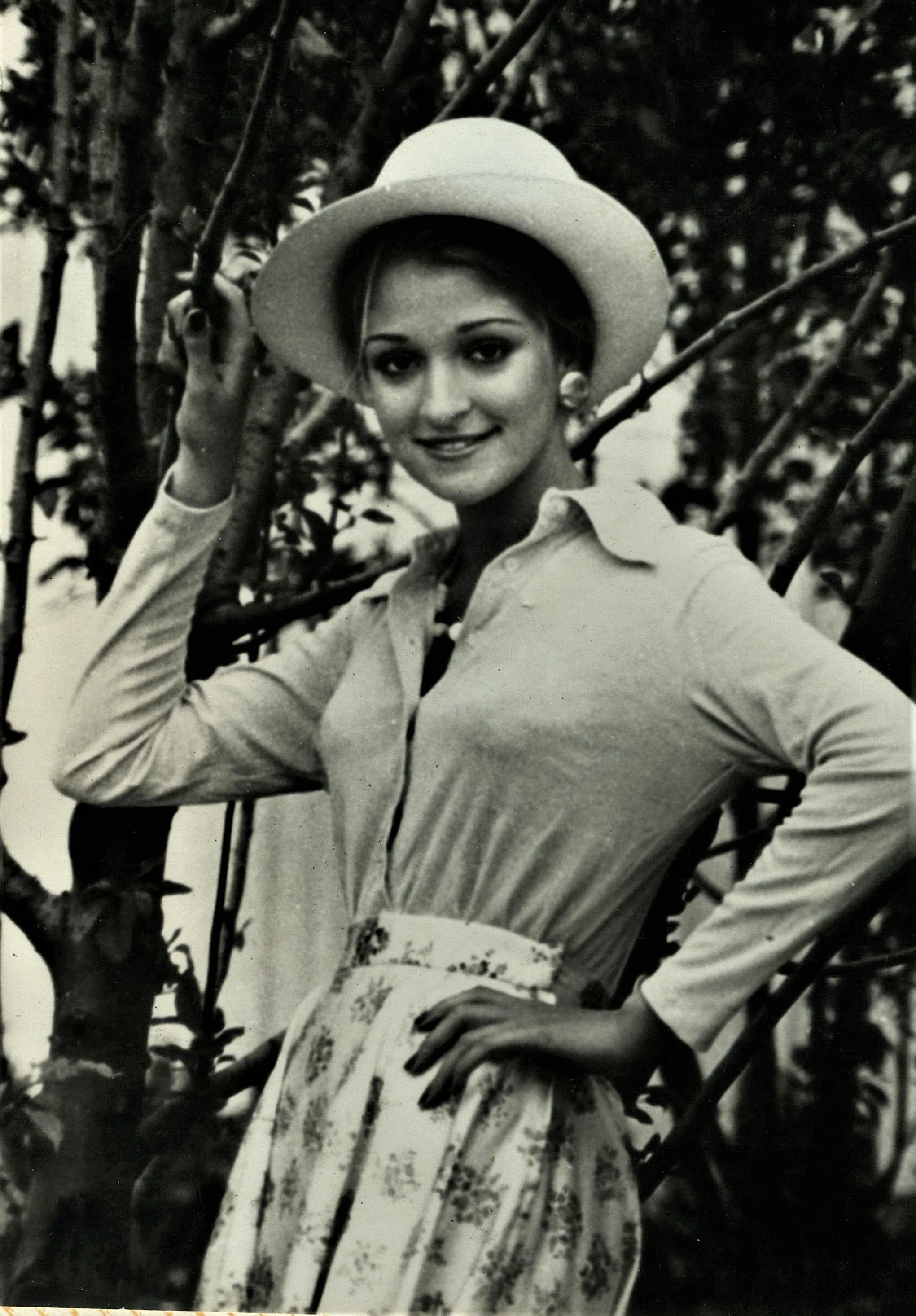 silver spring camera club pro model pose