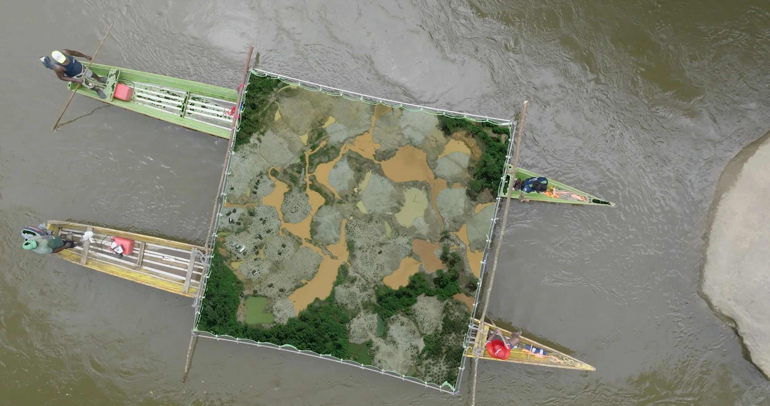 El País // Las contradicciones del oro hechas arte