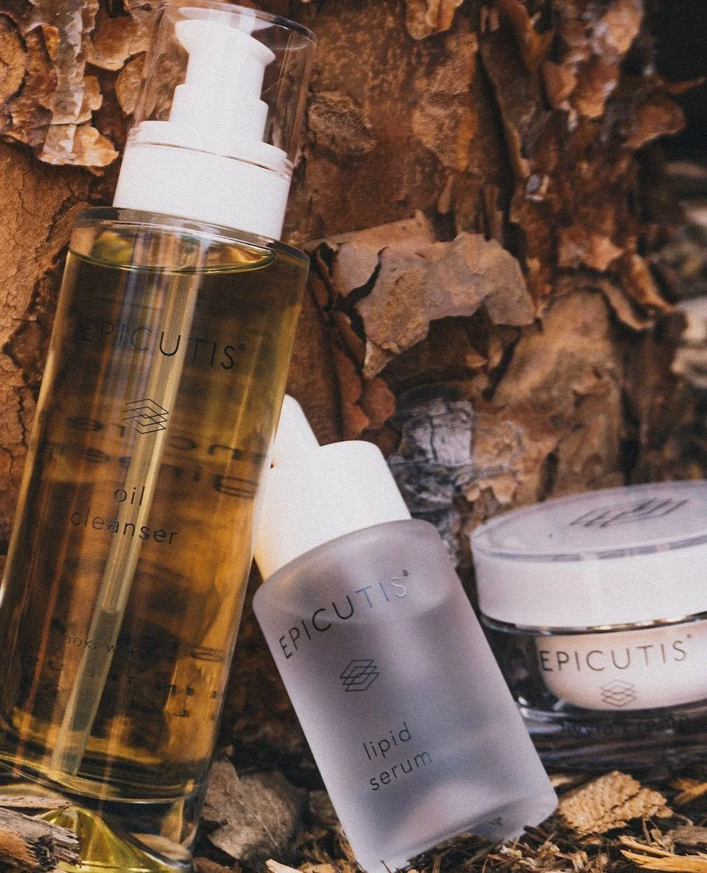 As the seasons change, so do your skin&rsquo;s needs. Cooler temps, dry air, and post-summer stress can leave your barrier craving a reset. ⁠
⁠
Refresh your glow this time of year with an Epicutis&reg; Facial here at Atelier Skin. Your skin will than