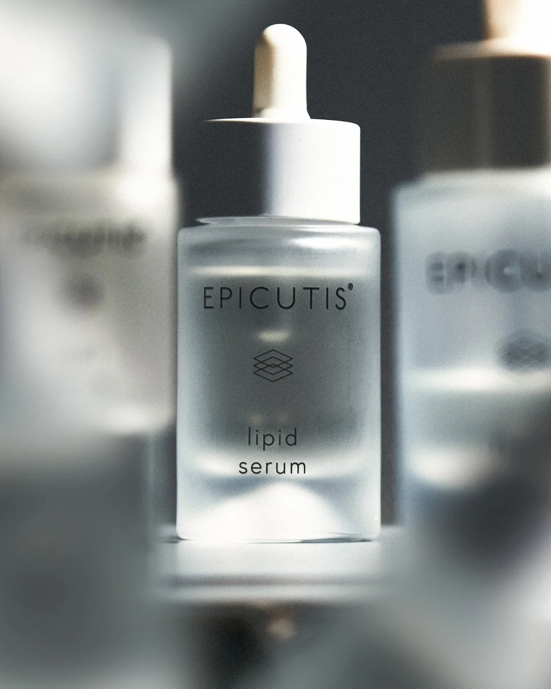 Eight ingredients. ⁠
Maximum impact. ⁠
⁠
There's a misconception that clean skincare can't deliver results - that minimal formulas mean minimal effectiveness. Epicutis&reg; Lipid Serum proves otherwise. 🤍 ⁠
⁠
Every ingredient works: TSC locks in hyd