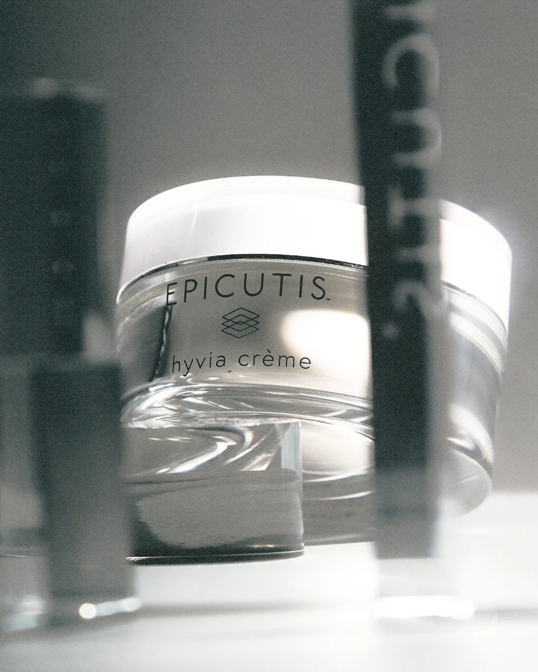 Skipping moisturizer? Your skin feels that. 🤍 Daily hydration isn't extra - it's essential. Lock it in. ⁠
⁠
Curious about Epicutis&reg; Hyvia&reg; Cr&egrave;me? DM me to learn more about this powerful, multi-purpose moisturizer!
