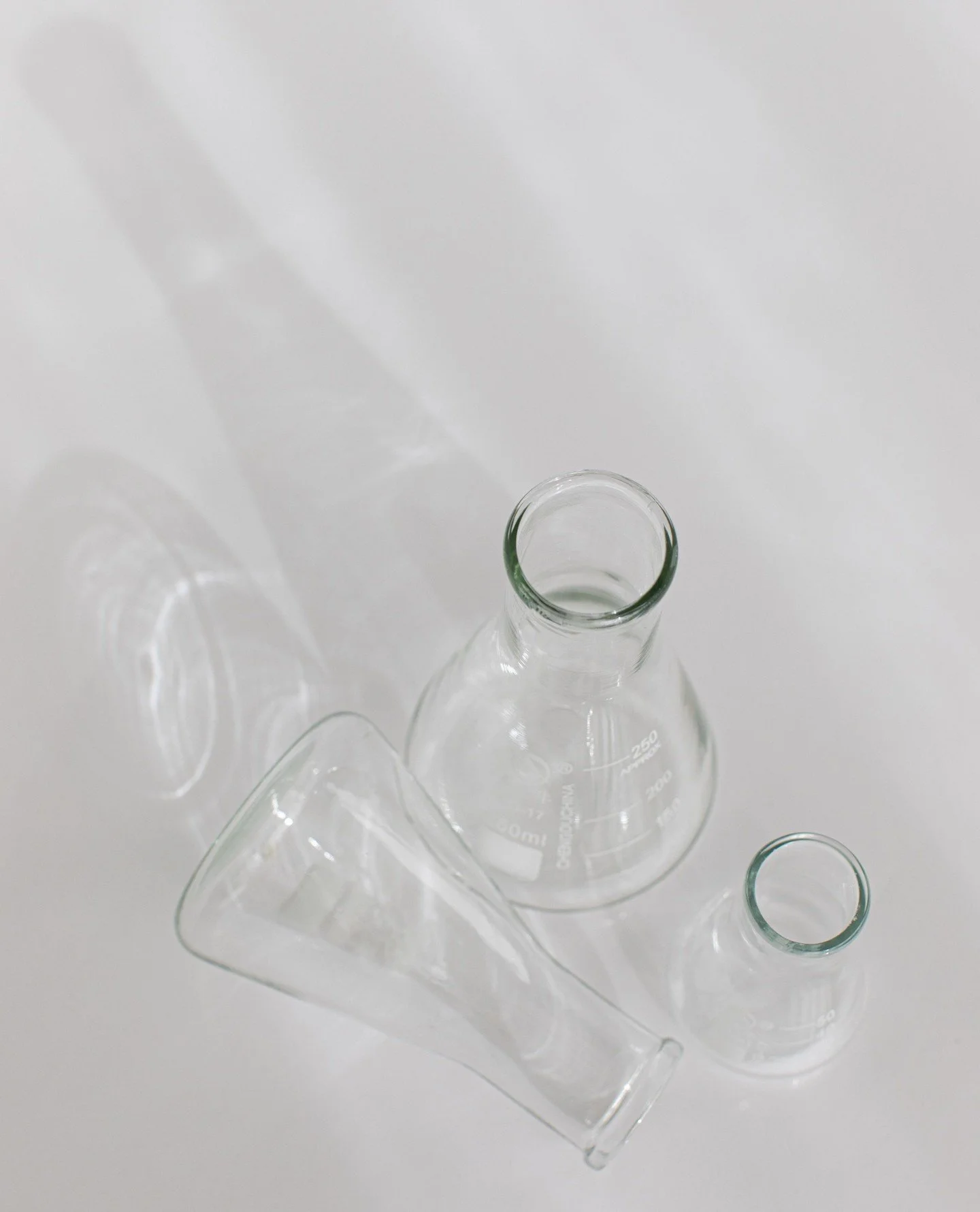 Quick history lesson about where Epicutis&reg; was born from:⁠
⁠
1991 - STMS DISCOVERED⁠
Dr. Jeffry Stock discovered the power of a specific class of small molecules in his lab at Princeton where he modified S-farnesylcysteine into an active signal t