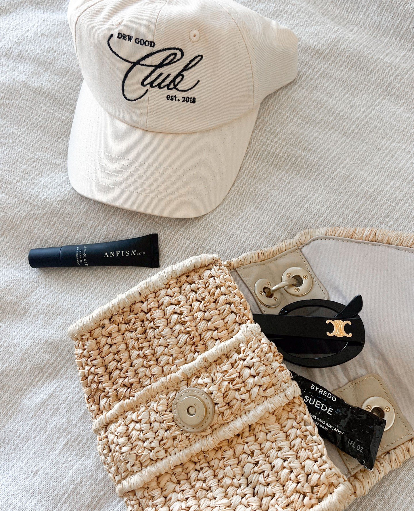 An-Gloss Ceramide Lip Treatment on REPEAT over here! ⁠
⁠
You have all been warned...it's starting to transition to a cuticle treatment on my little dry nailbeds this week too. 🤷🏼&zwj;♀️