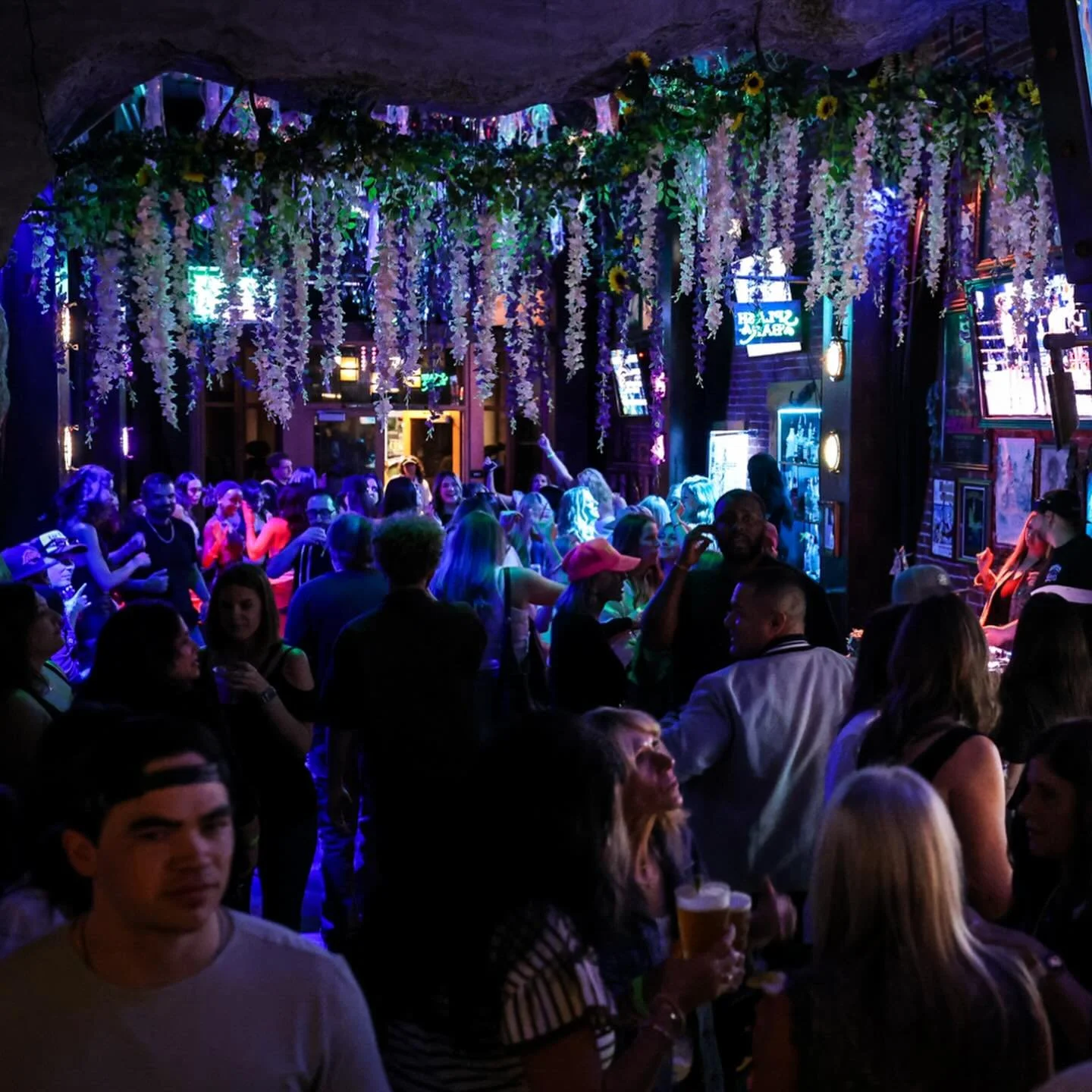 THE AFTER PARTY going up 🔥

Pull up to Dive Bar Sacramento this April 25th for a late night vibe you already know is gonna be crazy 🌊
Sounds by DJ Oasis all night &mdash; expect nothing but hits

📍 1016 K Street, Sacramento
🎶 Good music. Good dri