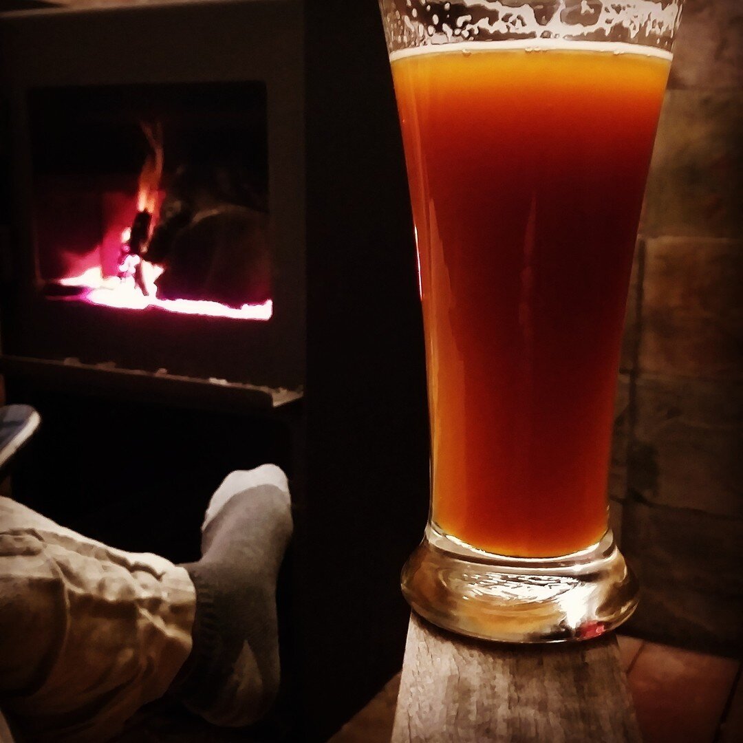 We've got availability in the Guest House from Jan 15th to 23rd ATM. 

If you like drinking free craft beer and talking craft beer bollocks with the brewer at his bar, then our Guest House in Coles Bay Tasmania could be the place for you! 

Book dire