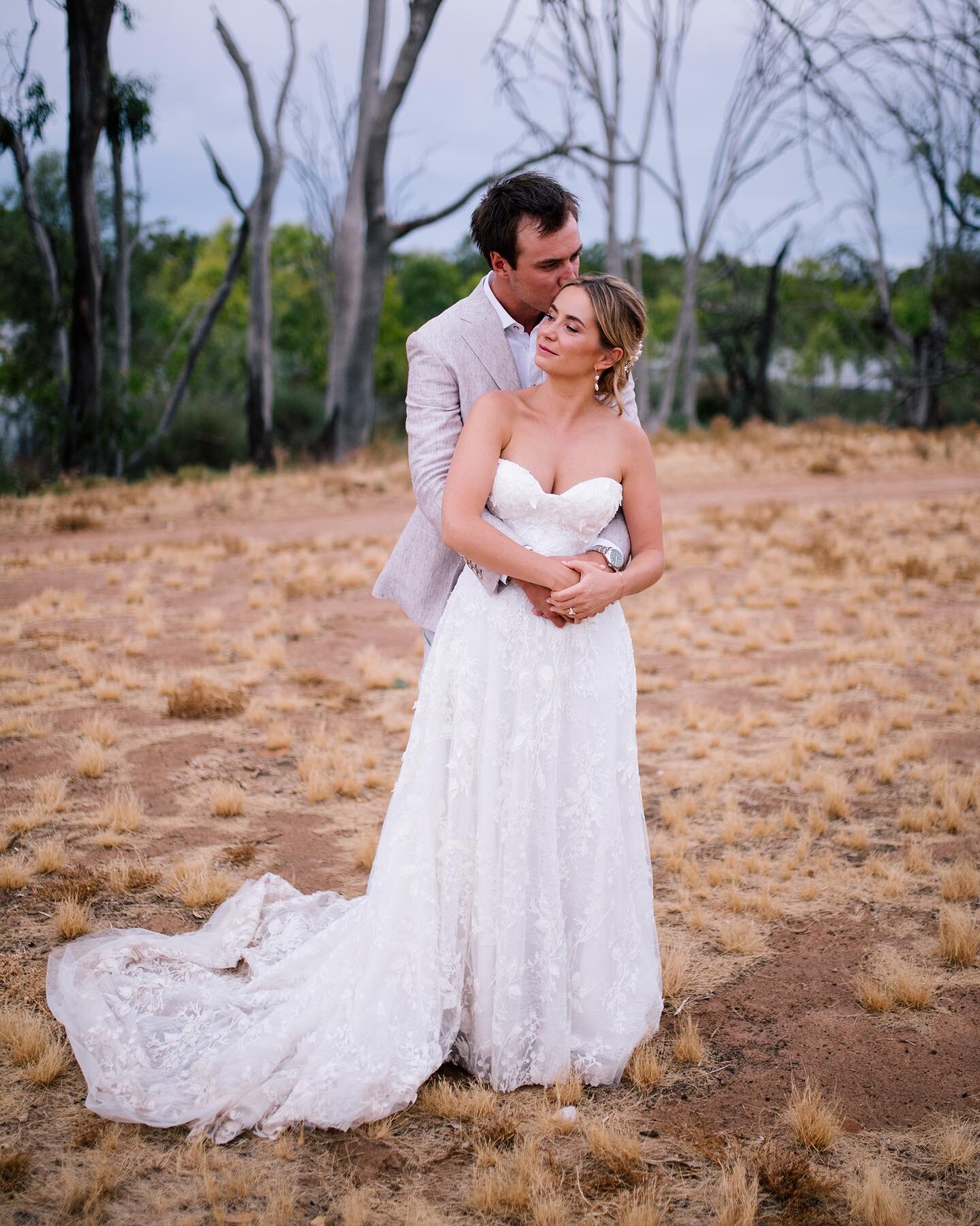 🤍 Beth &amp; McCoy 🤍

#adelaideweddingphotographer #weddingphotographer #barossaweddingphotographer #weddings #sawedding #bride #groom #barossawedding #riverlandwedding #sariverland #southaustralia #southaustraliawedding #weddinginspo #photography 