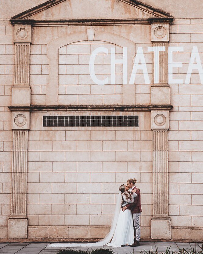 Happy Anniversary you gorgeous humans! @jesskwatts @brettjwatts

#adelaideweddingphotographer #weddingphotography #weddings #sawedding #southaustralia #bride #groom #photography #weddingphotography #sa