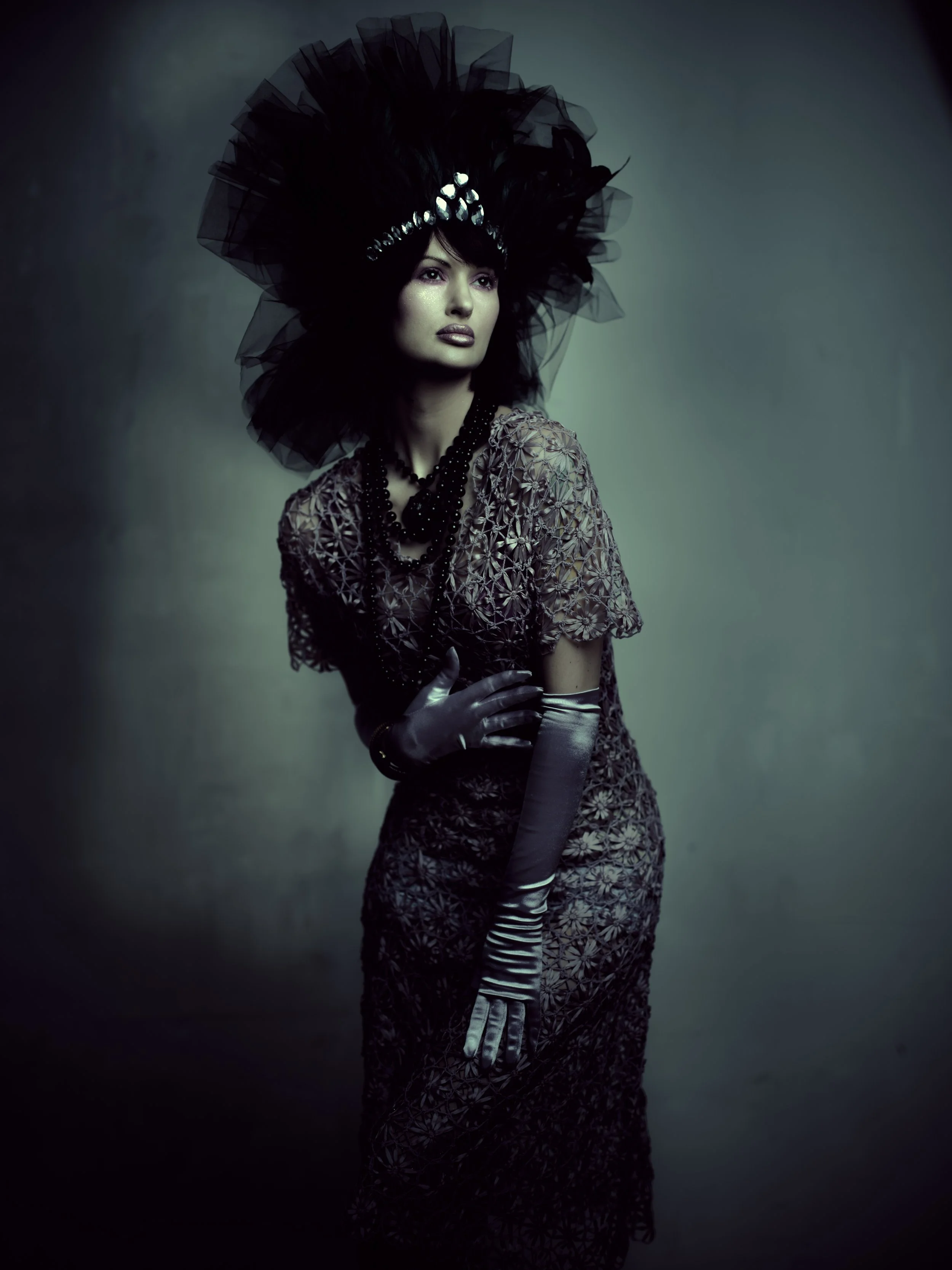 Marta-Hewson-Danielle-Brandino-Fine-Art-Portraits-6918.jpg