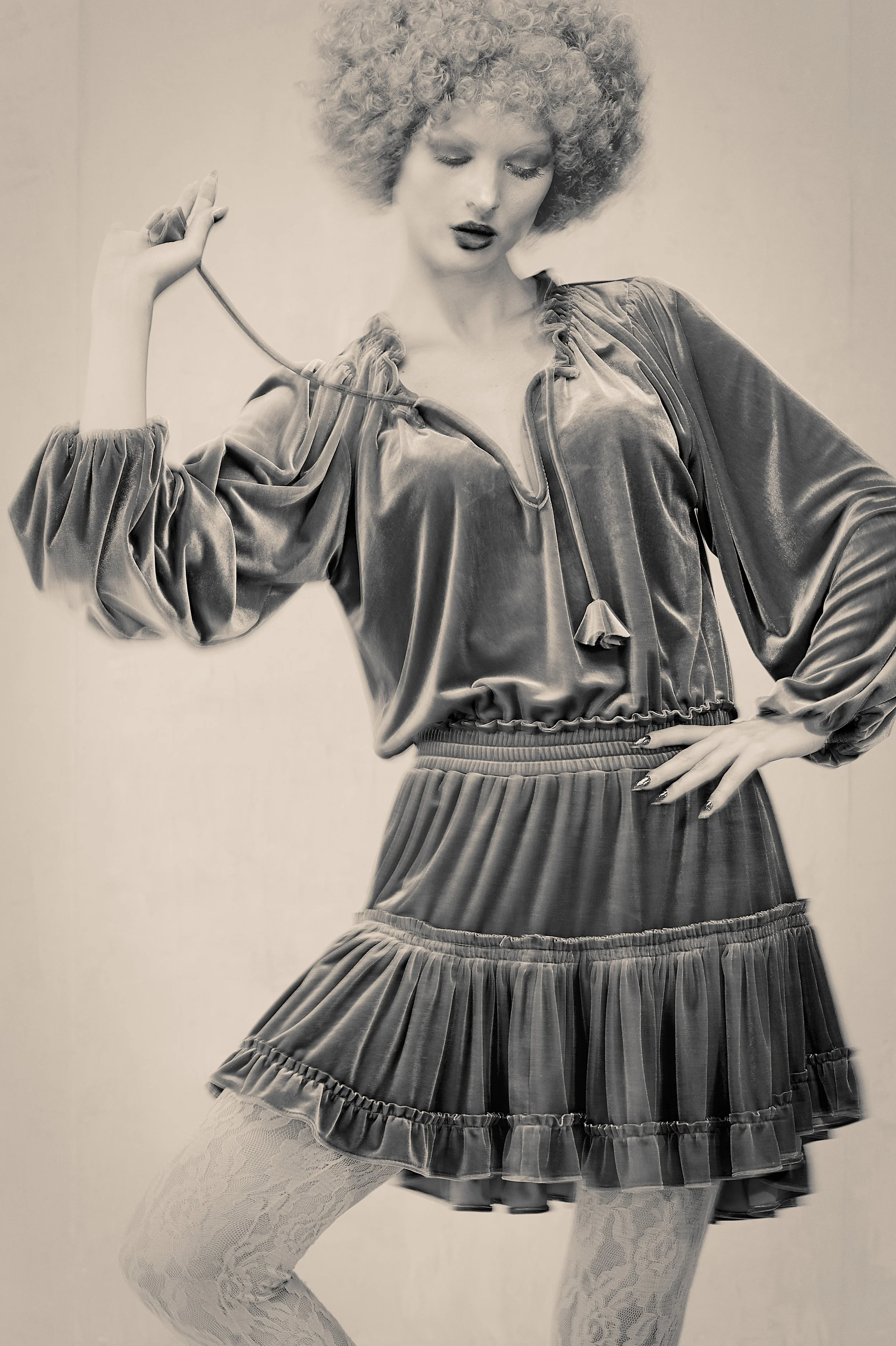 Marta Hewson Photography Studio-Hamilton-Fashion-The Cotton Factory-Danielle Brandino-personal-project-4.jpg