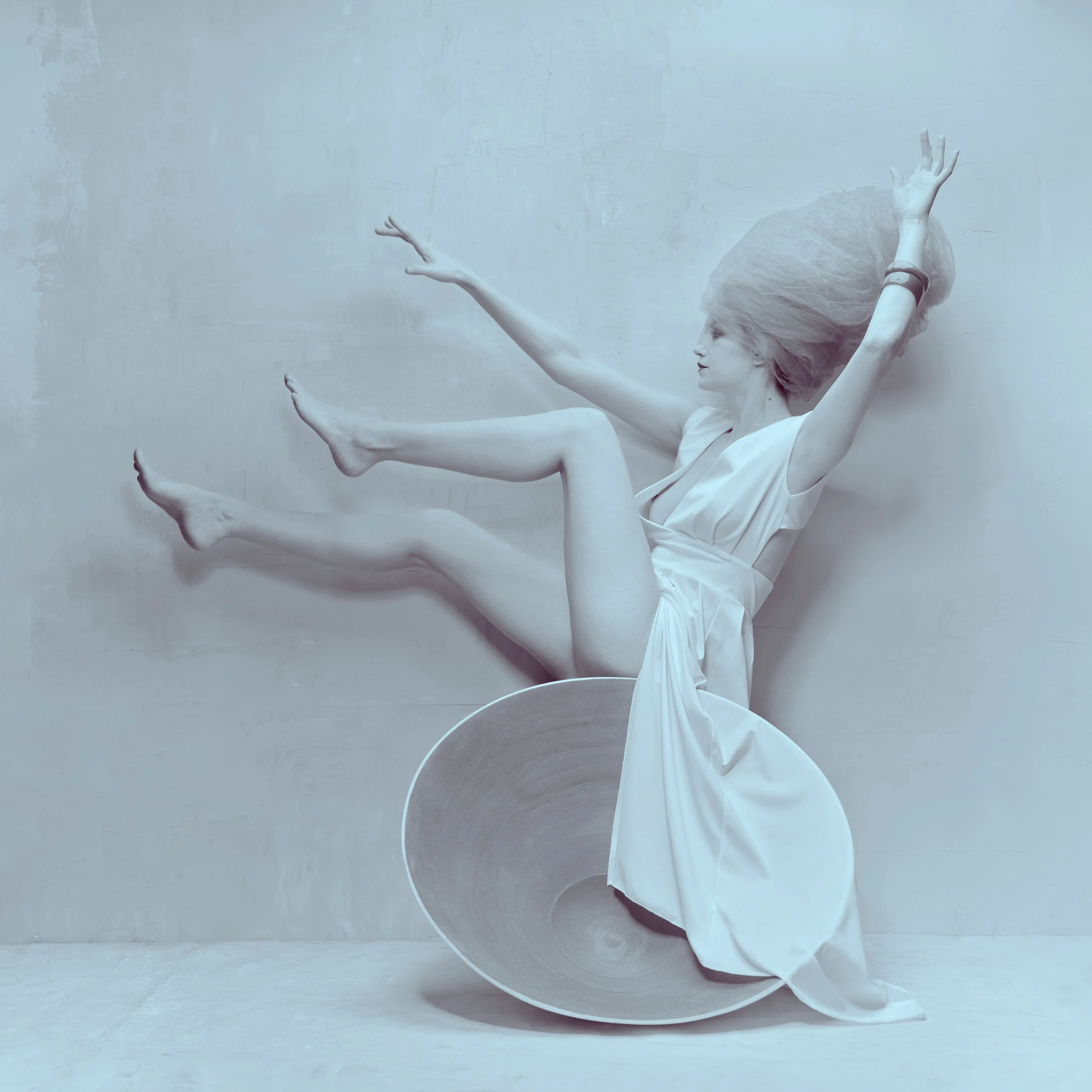 marta-hewson-photography-Maggie-Mae-Fine-Art-6665-40x40-Rag-Photographique.JPG
