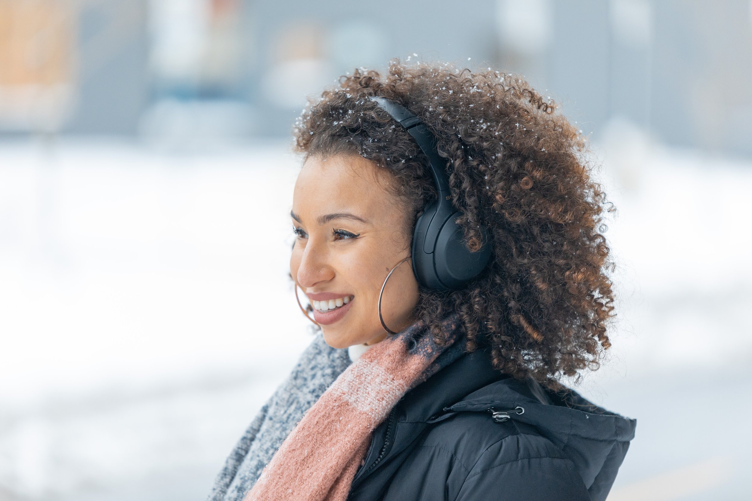 Natasha_Sony_Headphones_mamicmedia-33.jpg