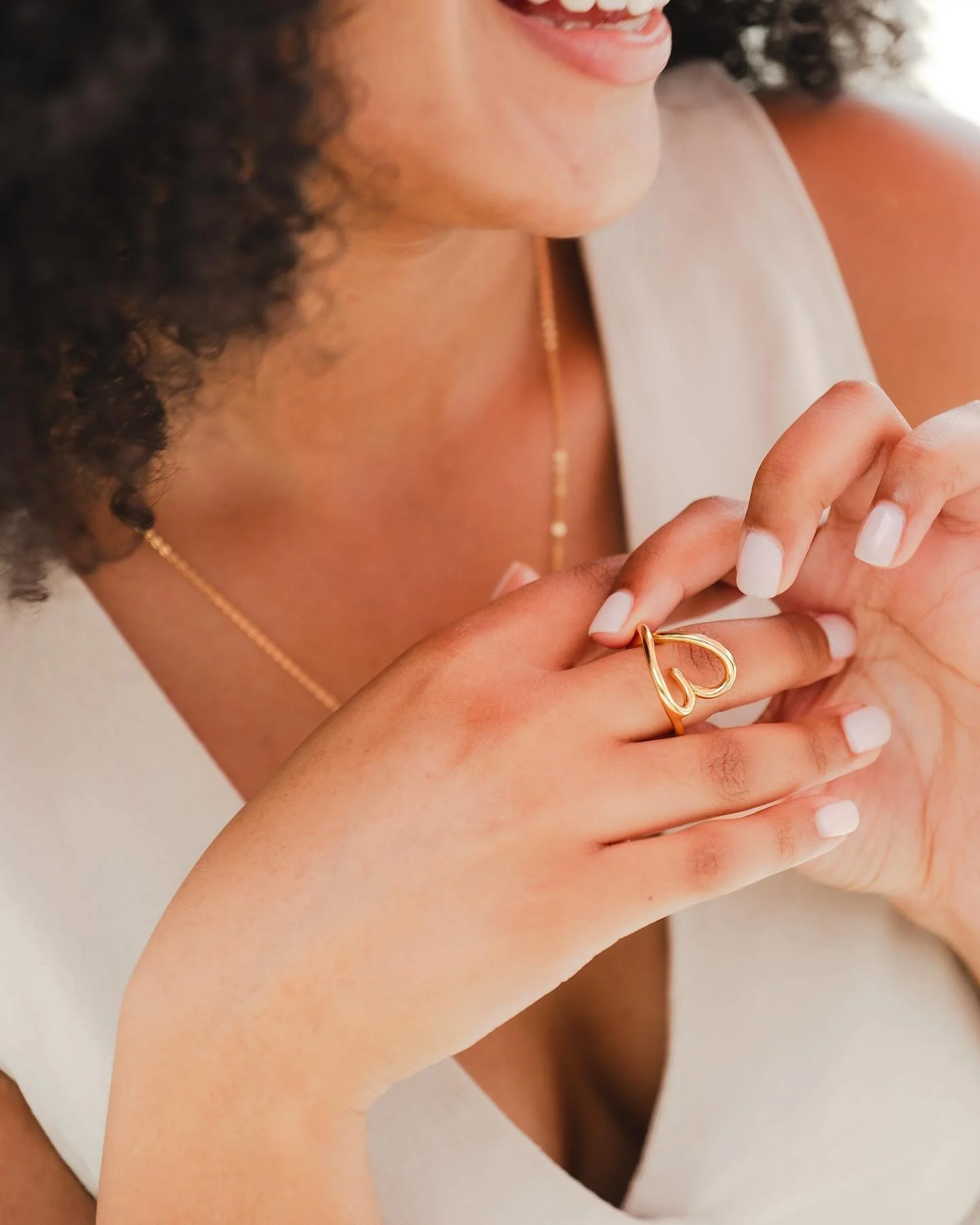 Here are some photos we shot for @theofficialpandora &lsquo;s new essence collection. Let us know what you guys think! #specad 
_
Photographer: @michaelmamic 
Director/Editor: @iamjeffdavidking 
Talent: @guadagnoli 
Product: @theofficialpandora 
_
Fo