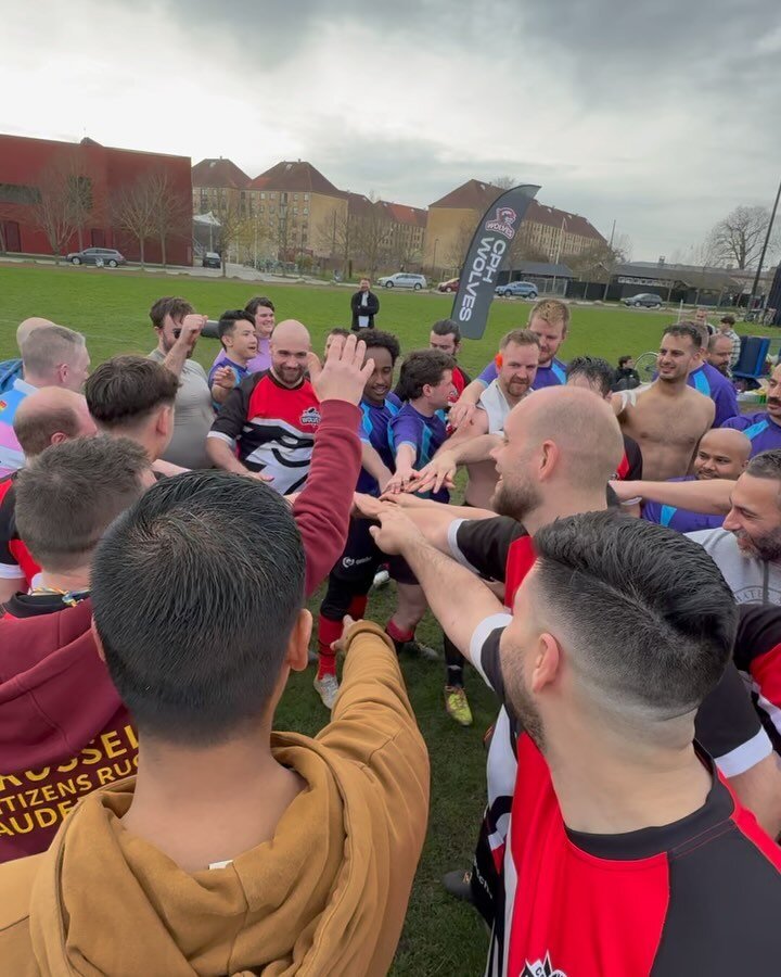 🏉 What an incredible day with the Oslo Raballders! From intense drills to friendly matches, the Wolves showed their strength and teamwork. With the sun shining and blue skies above, it was the perfect setting for a day of rugby. Winning the friendly