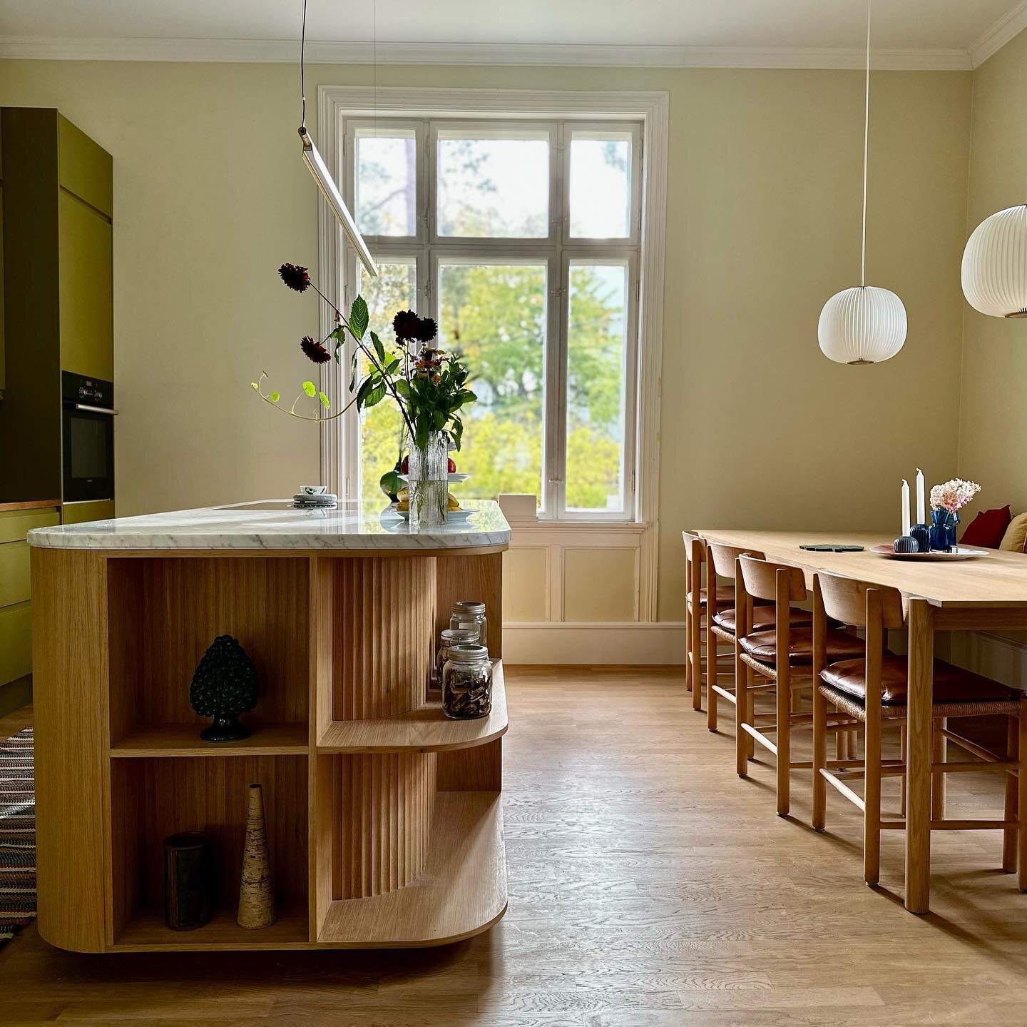 Revisiting this dear kitchen we designed a couple of years ago

#kitchendesign
#snekkerkj&oslash;kken