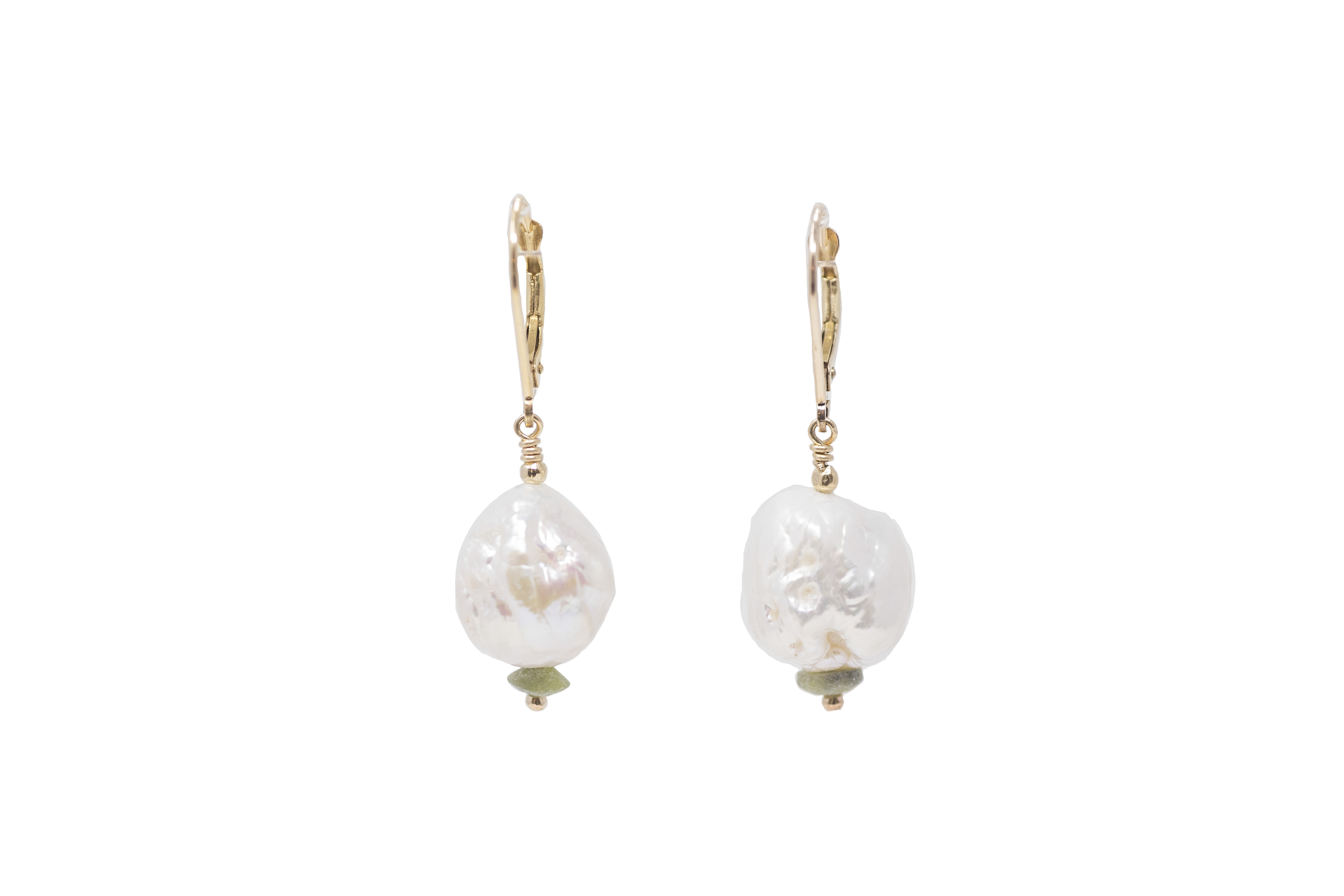 Vitri Pearl Earrings