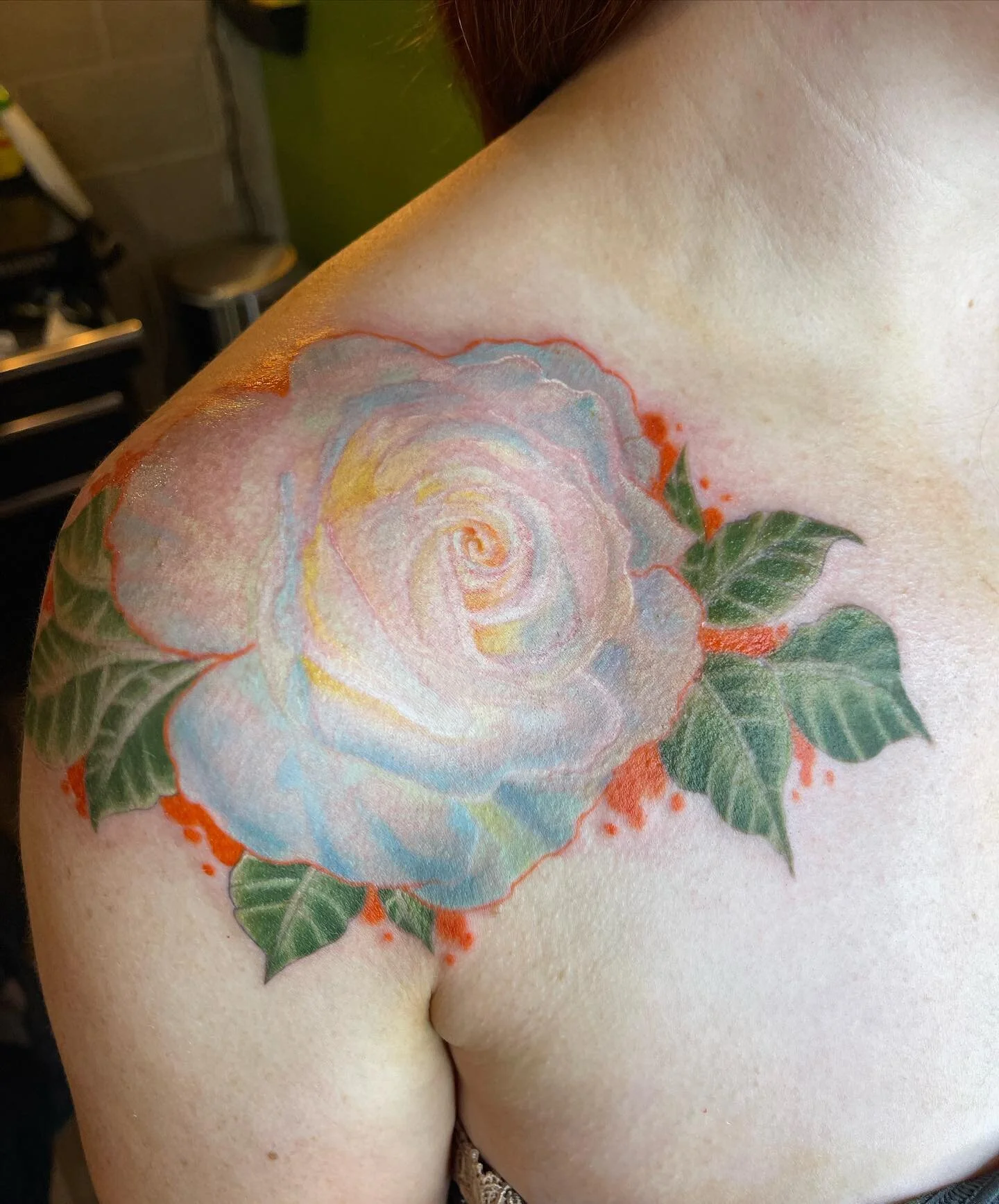 White rose just off the shoulder. Follow me on Instagram @starchildtattoo and our shop @outerdarknessstudio to book and appointment you can go to OUTERDARKNESSTATTOO.COM under the menu select &lsquo;BOOK WITH KAT&rsquo; or text me 8013896983

.⁣
.⁣
.