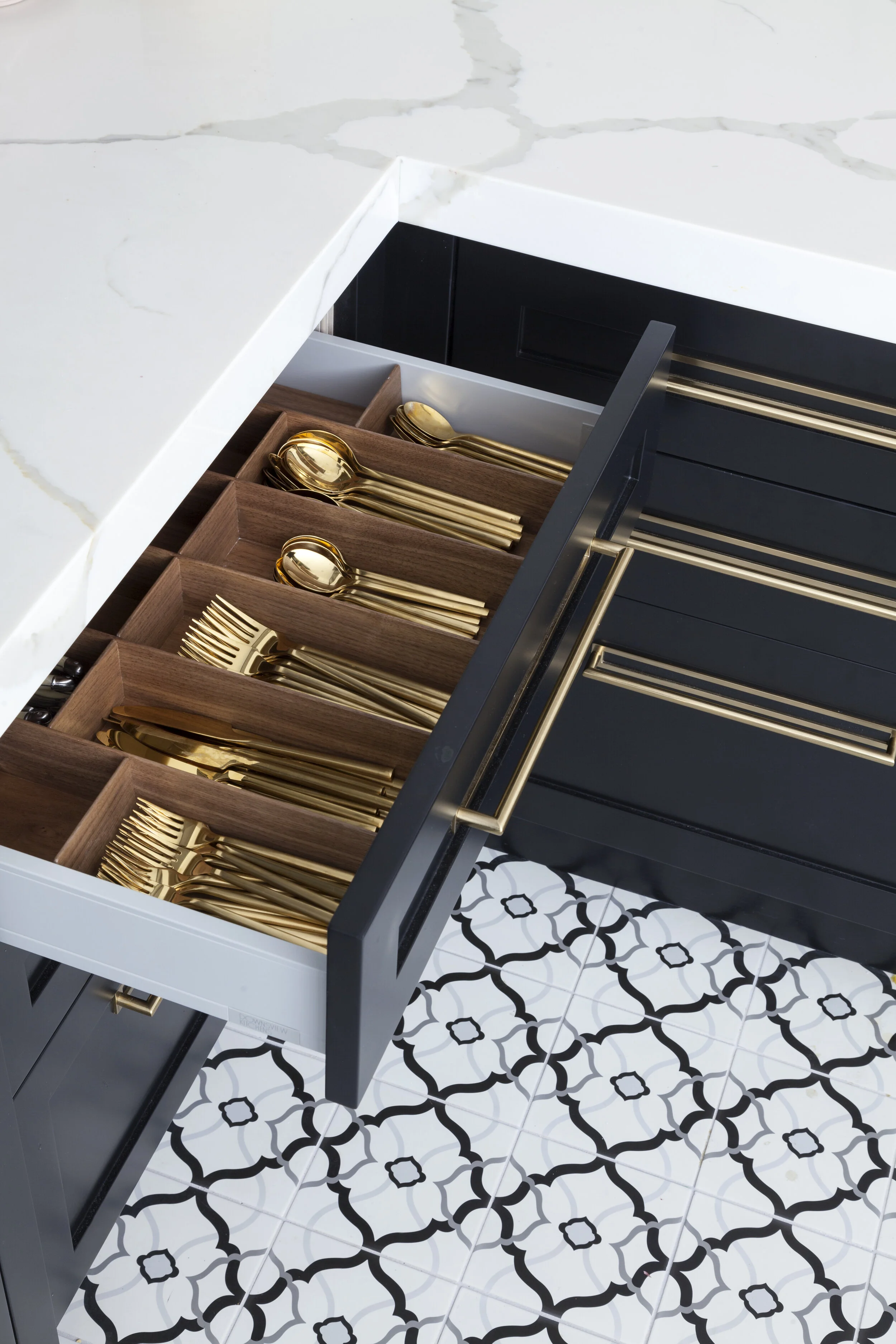KITCHEN SOCIETY DESIGN