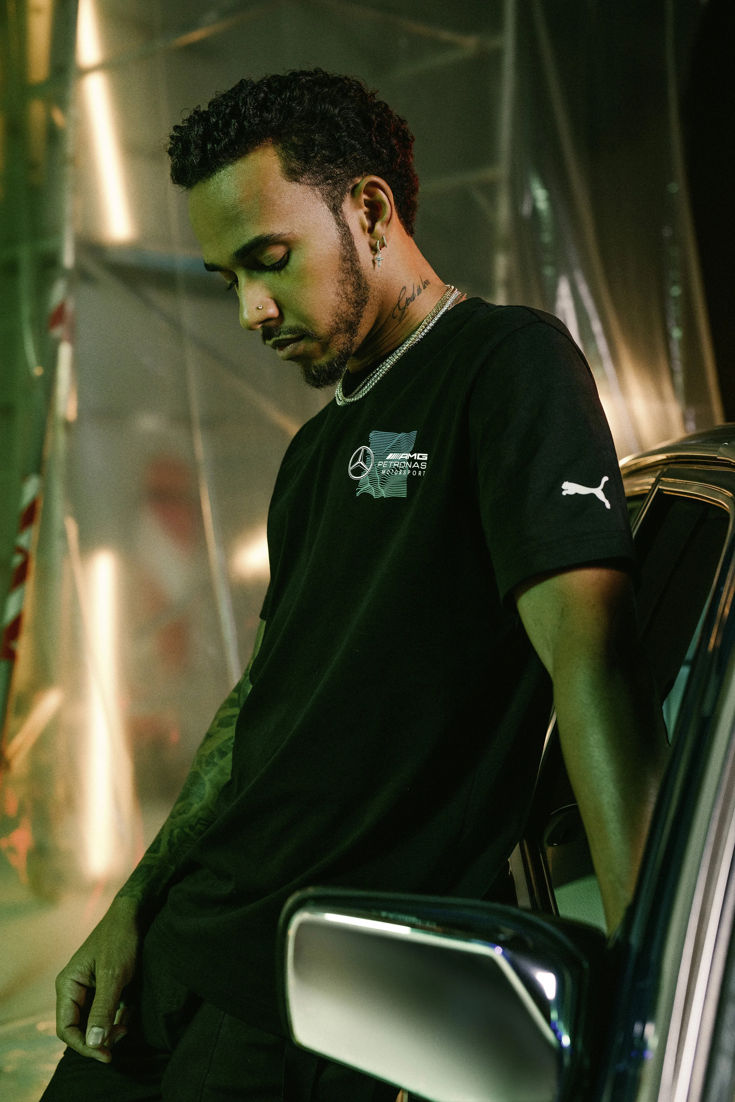 19SS_xMS_MERCEDES_Lewis-Hamilton_Logo-Tee_00699.jpg