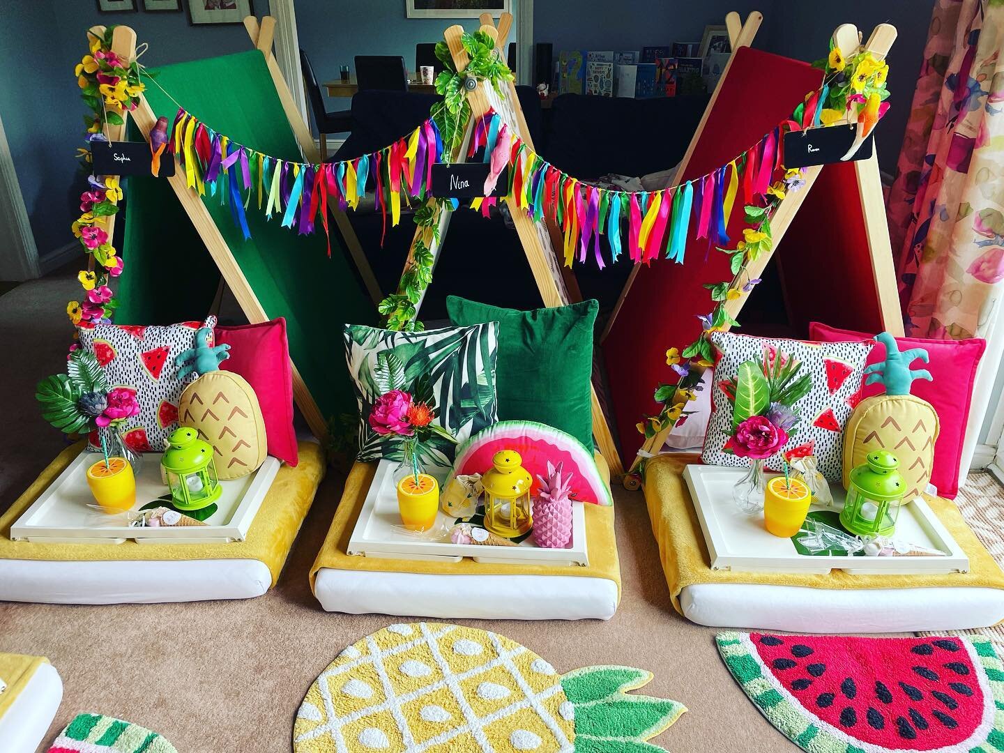 Our tutti frutti theme is becoming one of our most popular themes 🍒🍉🍊🥝🍍Last weekend we set up five teepees for the birthday girl Nina and her friends to celebrate her 9th birthday &hearts;️