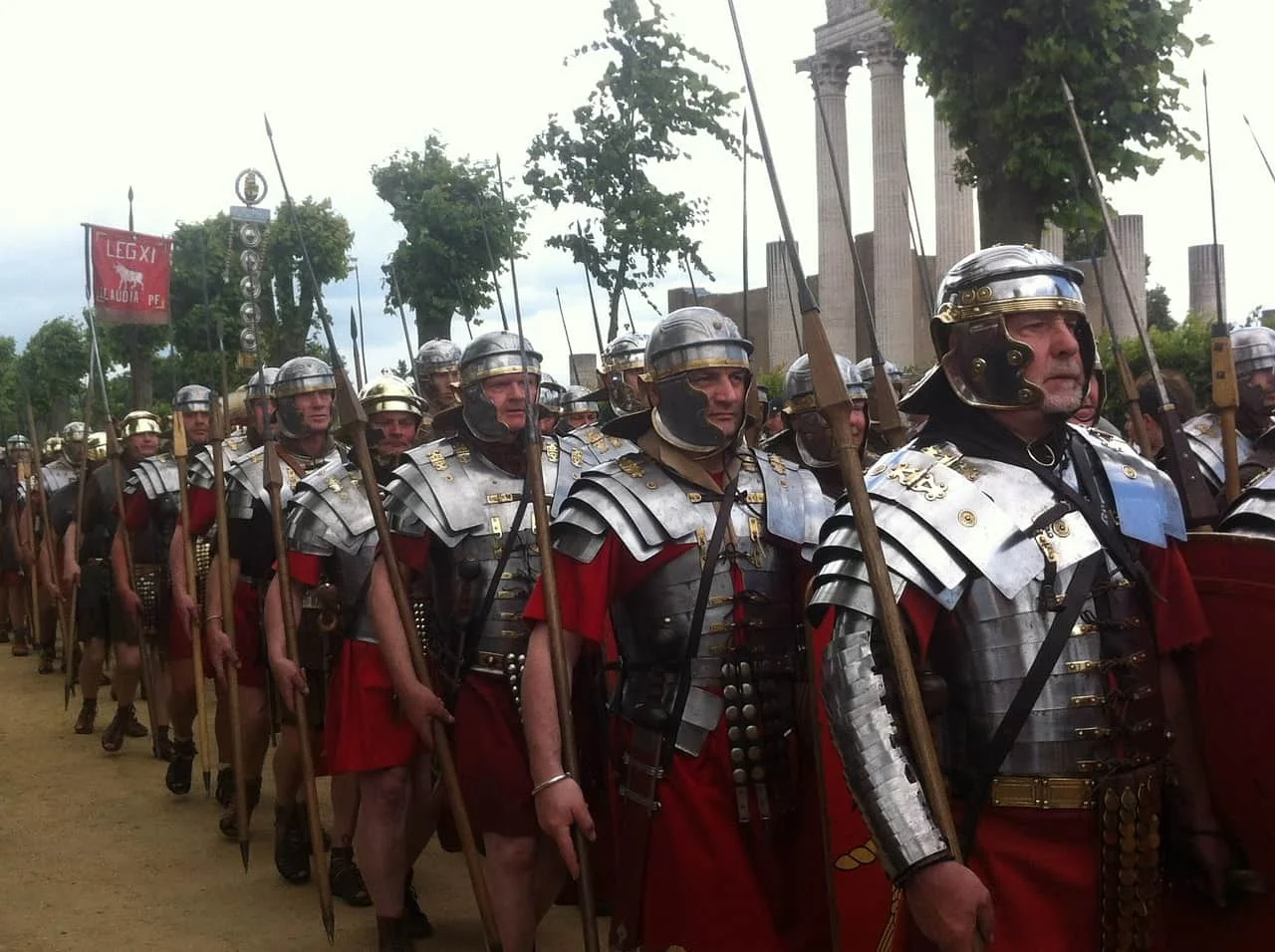 roman legion smaller.jpg