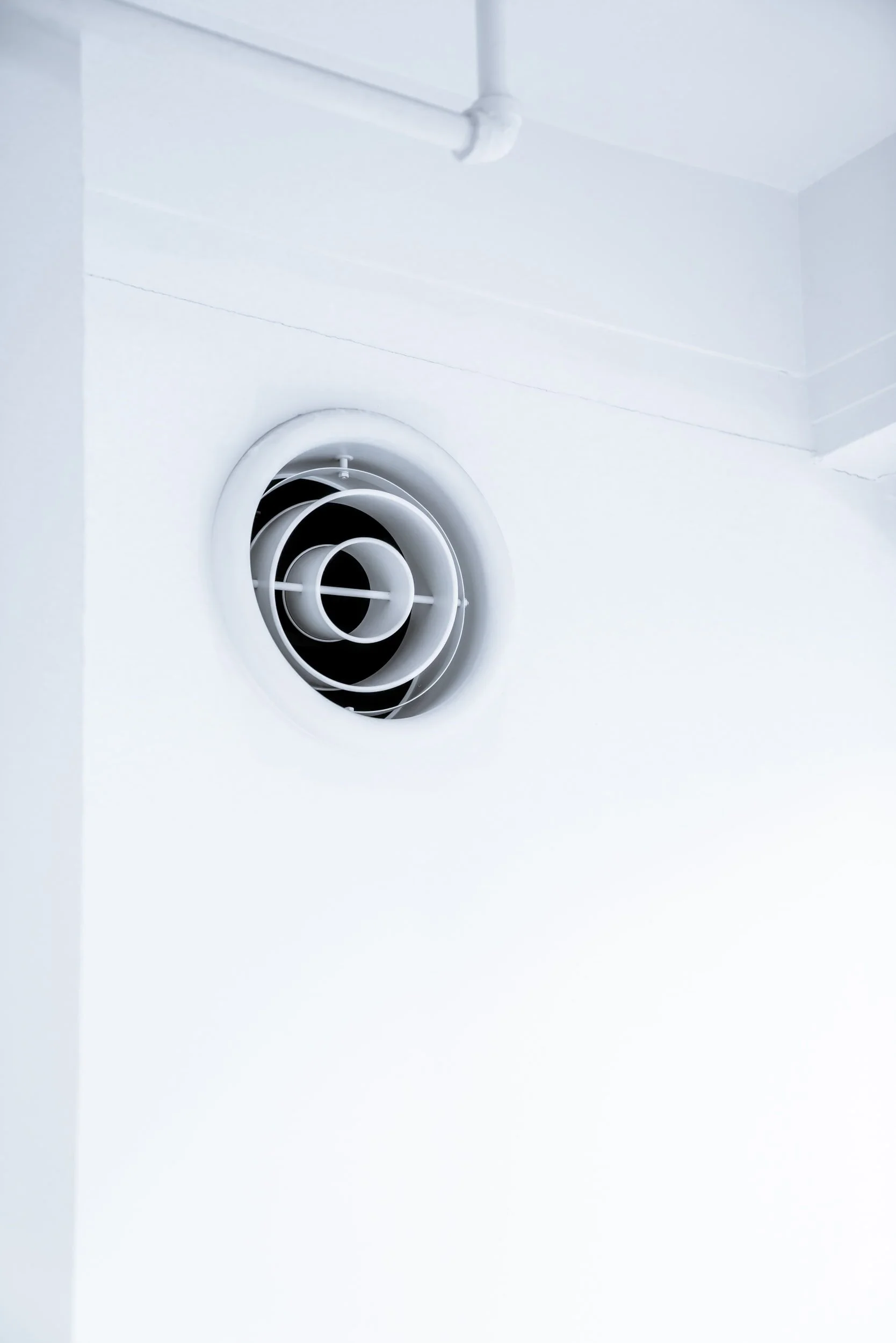 Should You Close Vents in Unused Rooms?