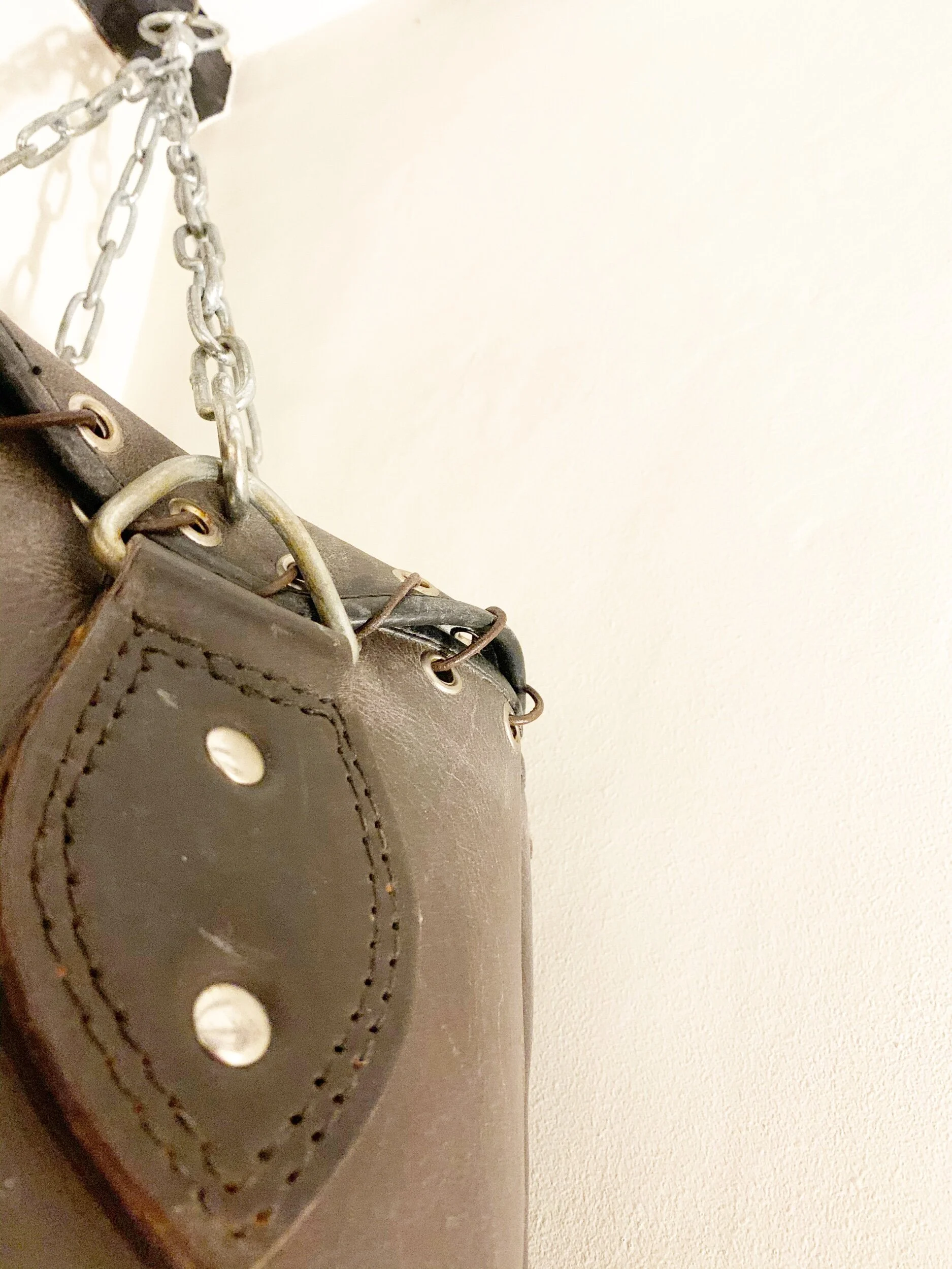 BAB2919A-66CA-4AA5-AF47-A37C53B4E3F1