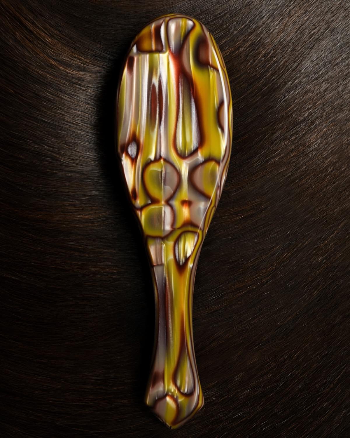 Oribe Resin Flat Brush