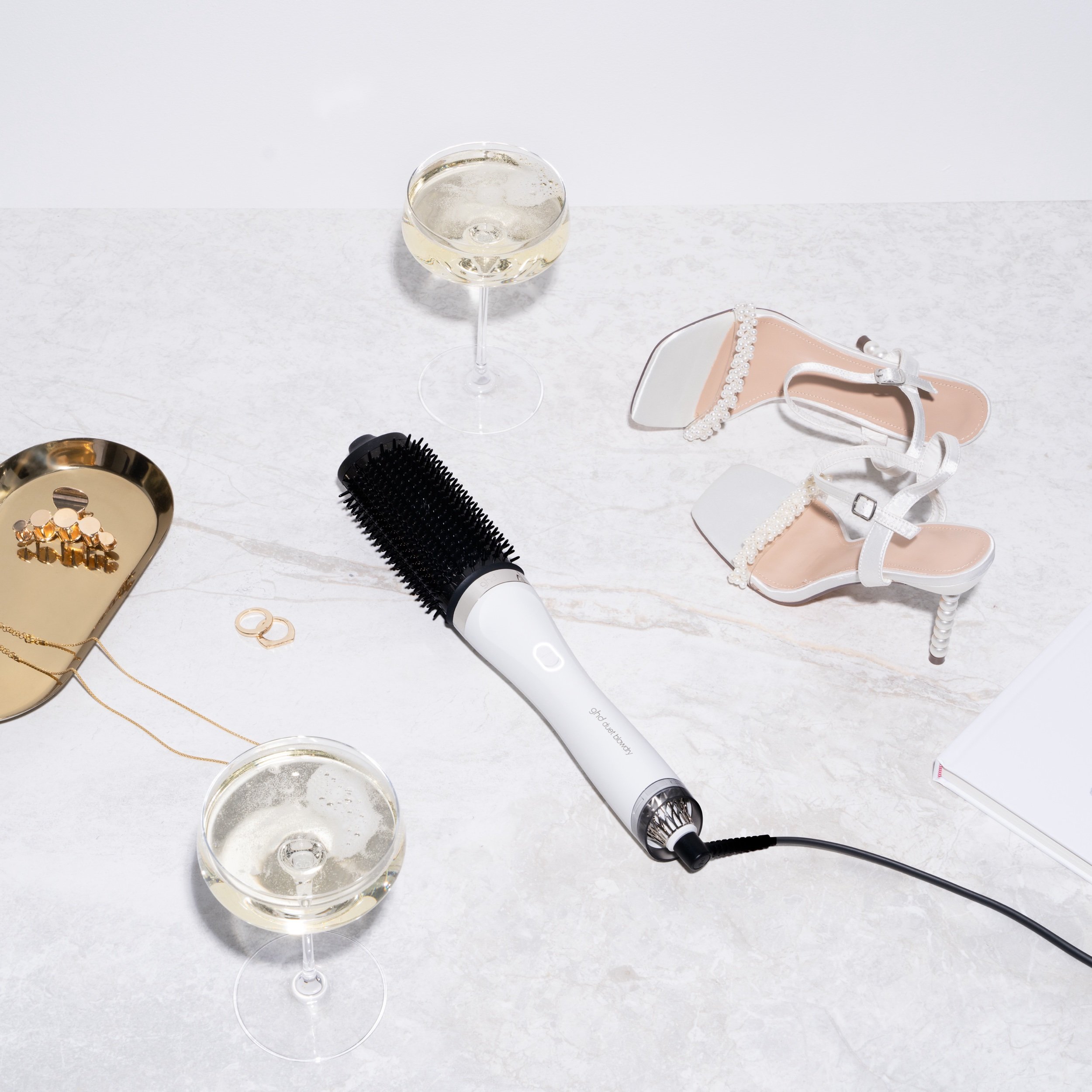 ghd Duet Blow Dry White