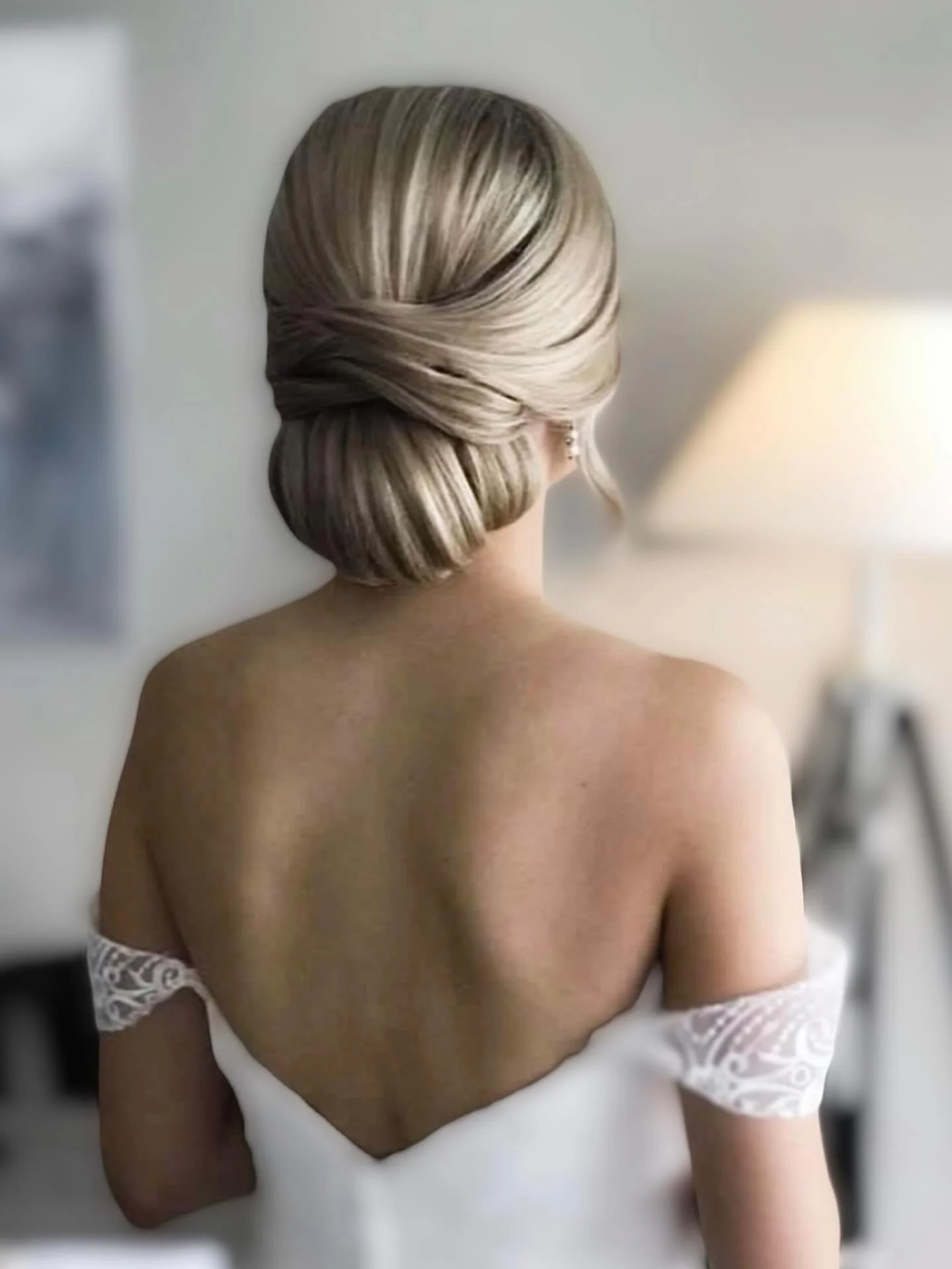 💫
#h&auml;&auml;inspiraatio #eleganssi #bridalmood #kampaus #juhlakampaus @shortcutlauttasaari