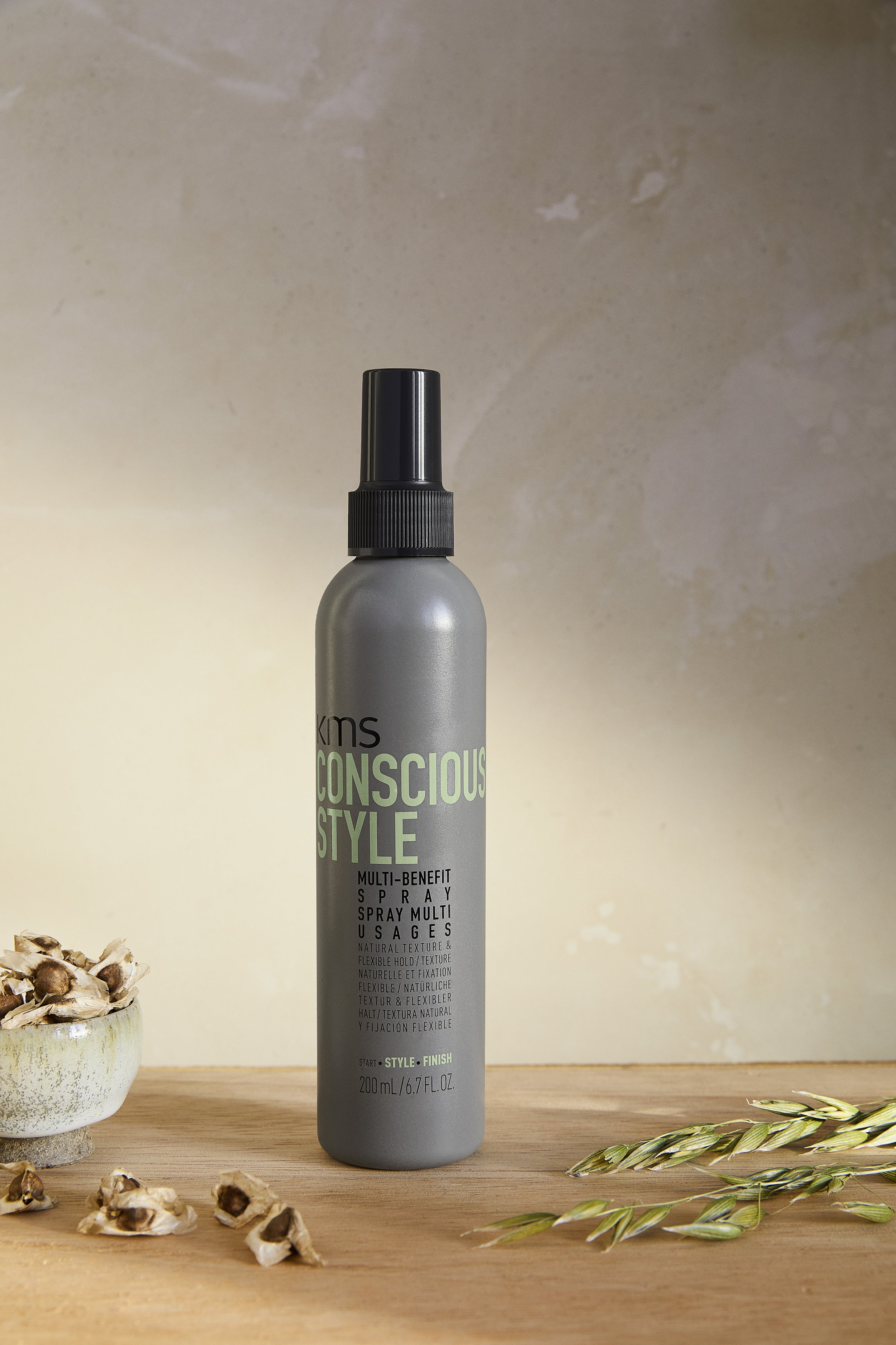 KMS_CONSCIOUS STYLE_packaging_Multi-benefit Spray_shot print 14.jpg