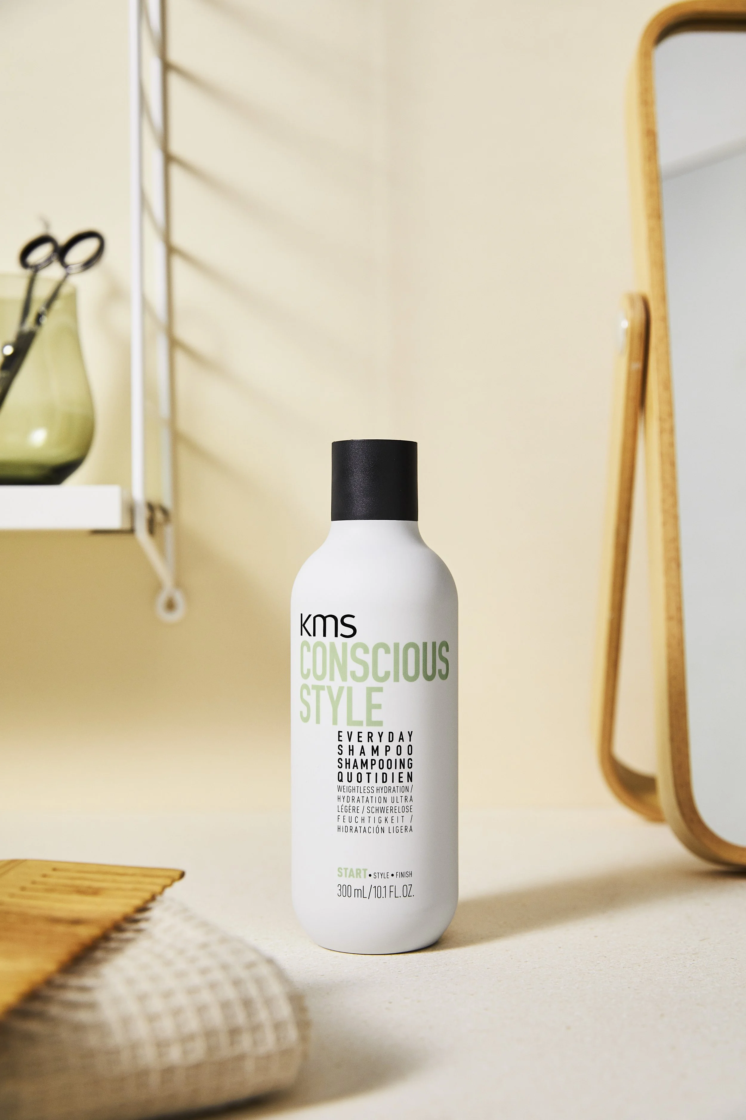 KMS_CONSCIOUS STYLE_packaging_Everyday Shampoo_shot print 4.jpg