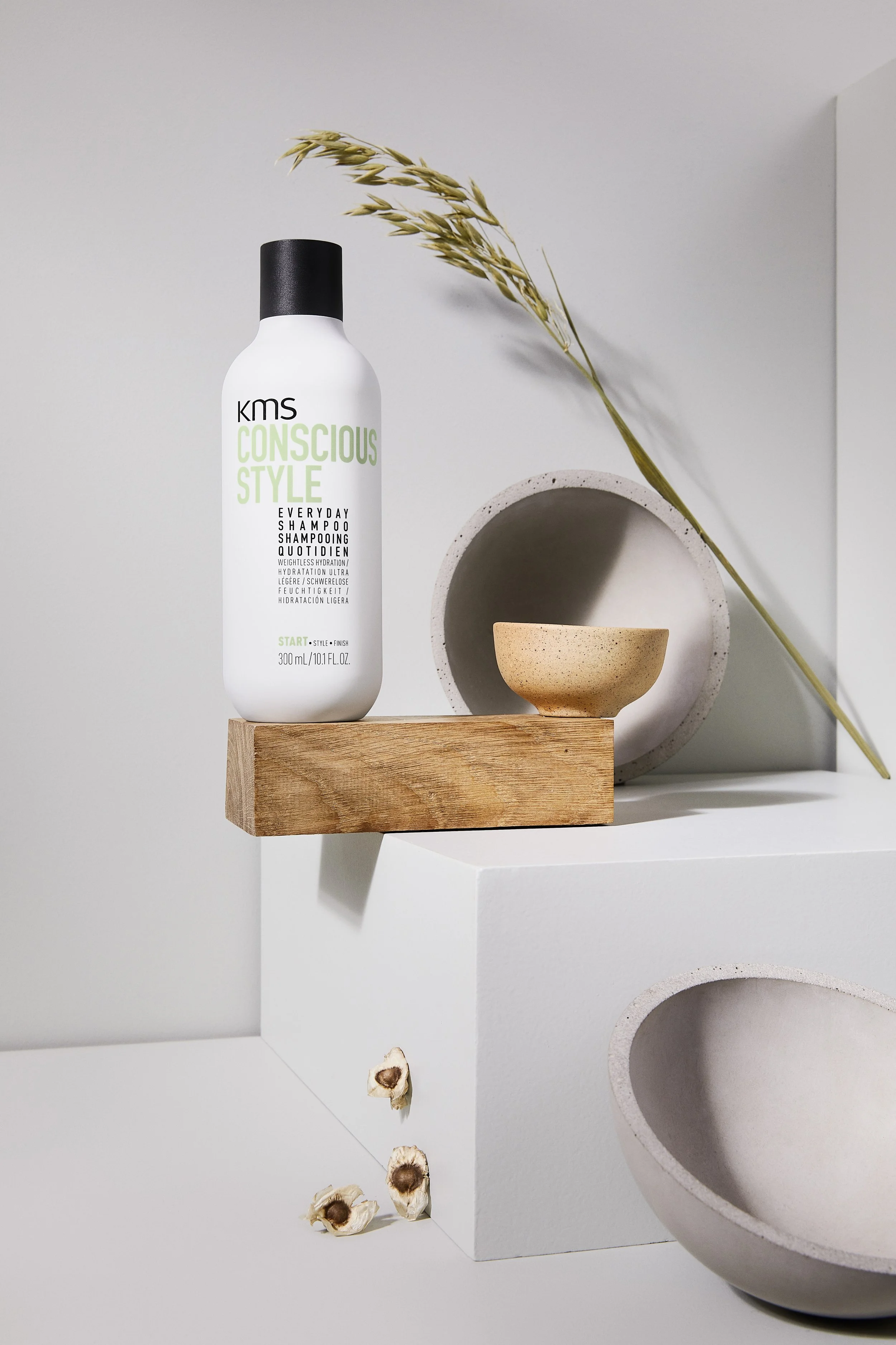 KMS_CONSCIOUS STYLE_packaging_Everyday Shampoo_shot print 6.jpg