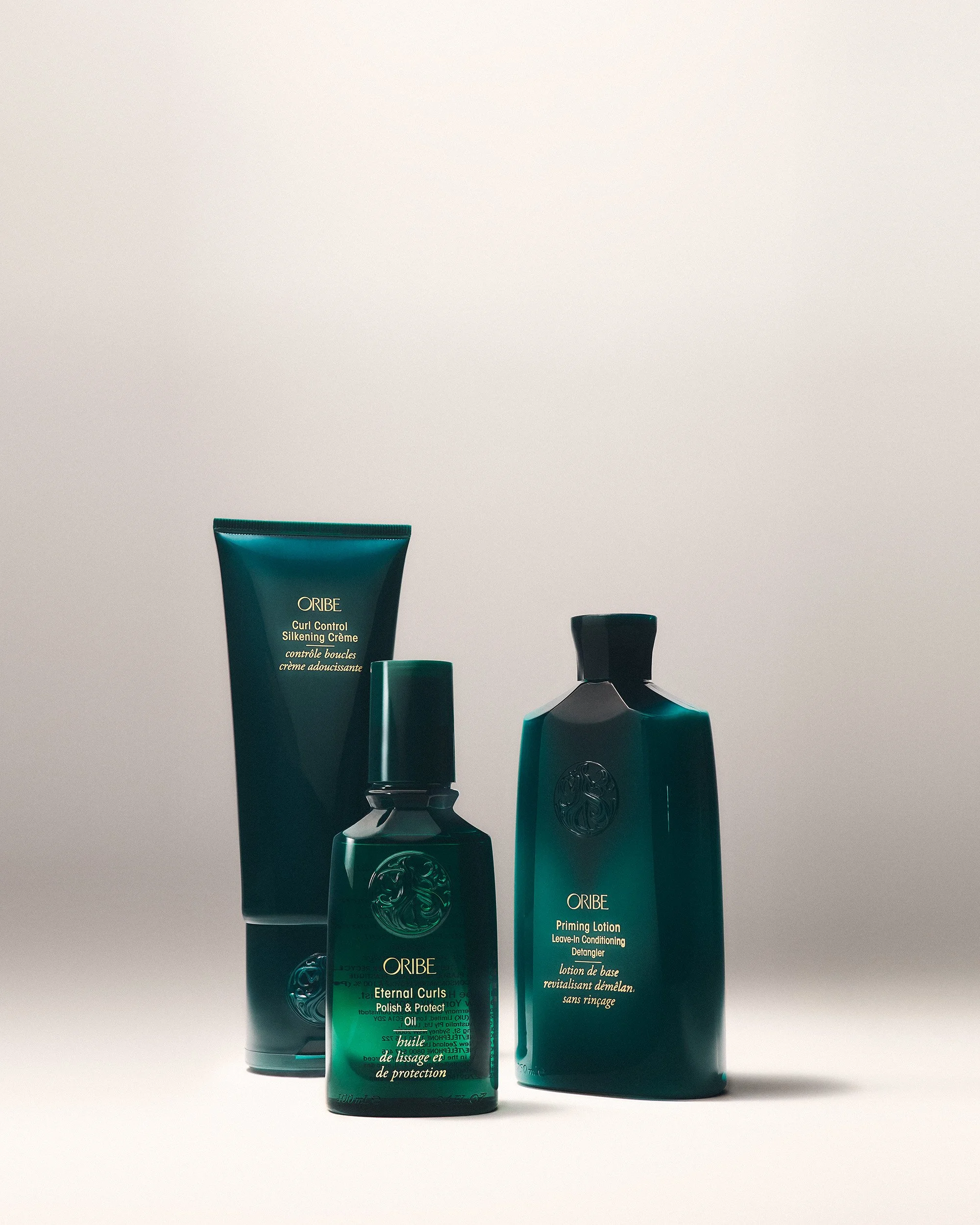 28x_ETERNAL CURLS_ESSENTIALS_Group_4x5.JPG