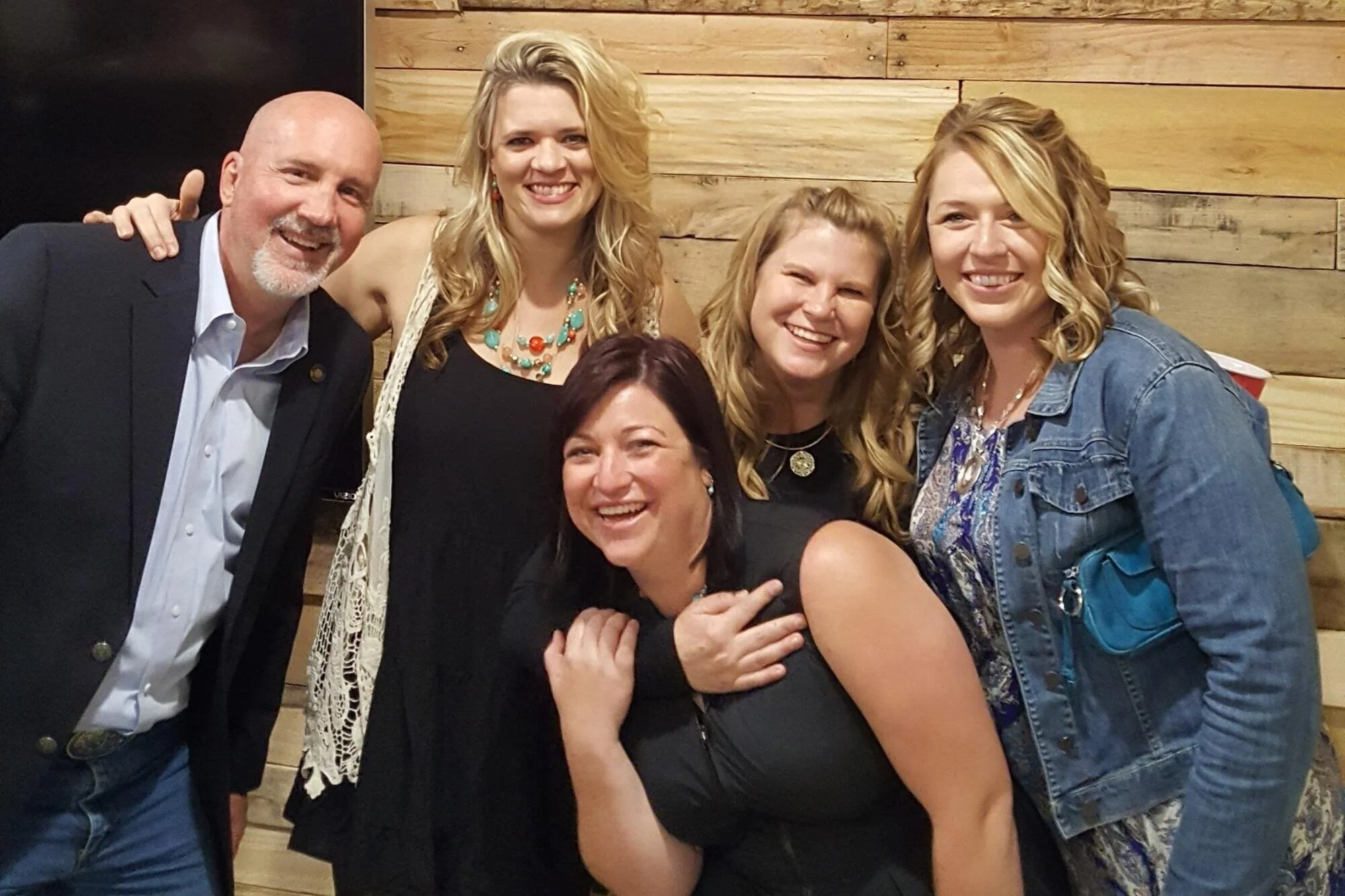 Hanging with the "farmer girls" at the Oregon Women for Agriculture dinner in Albany