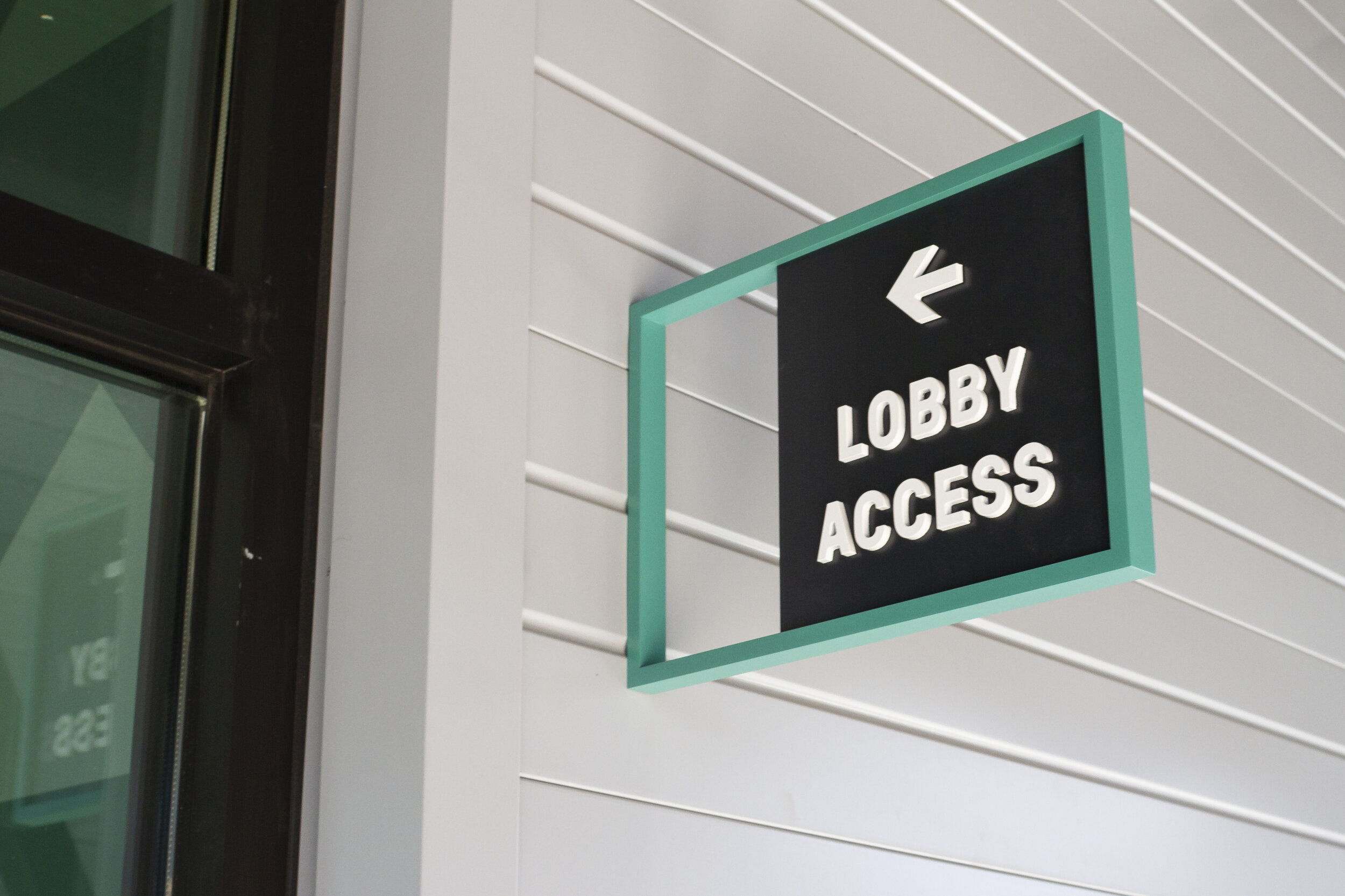 Eastside Chamblee Lobby Access Signage