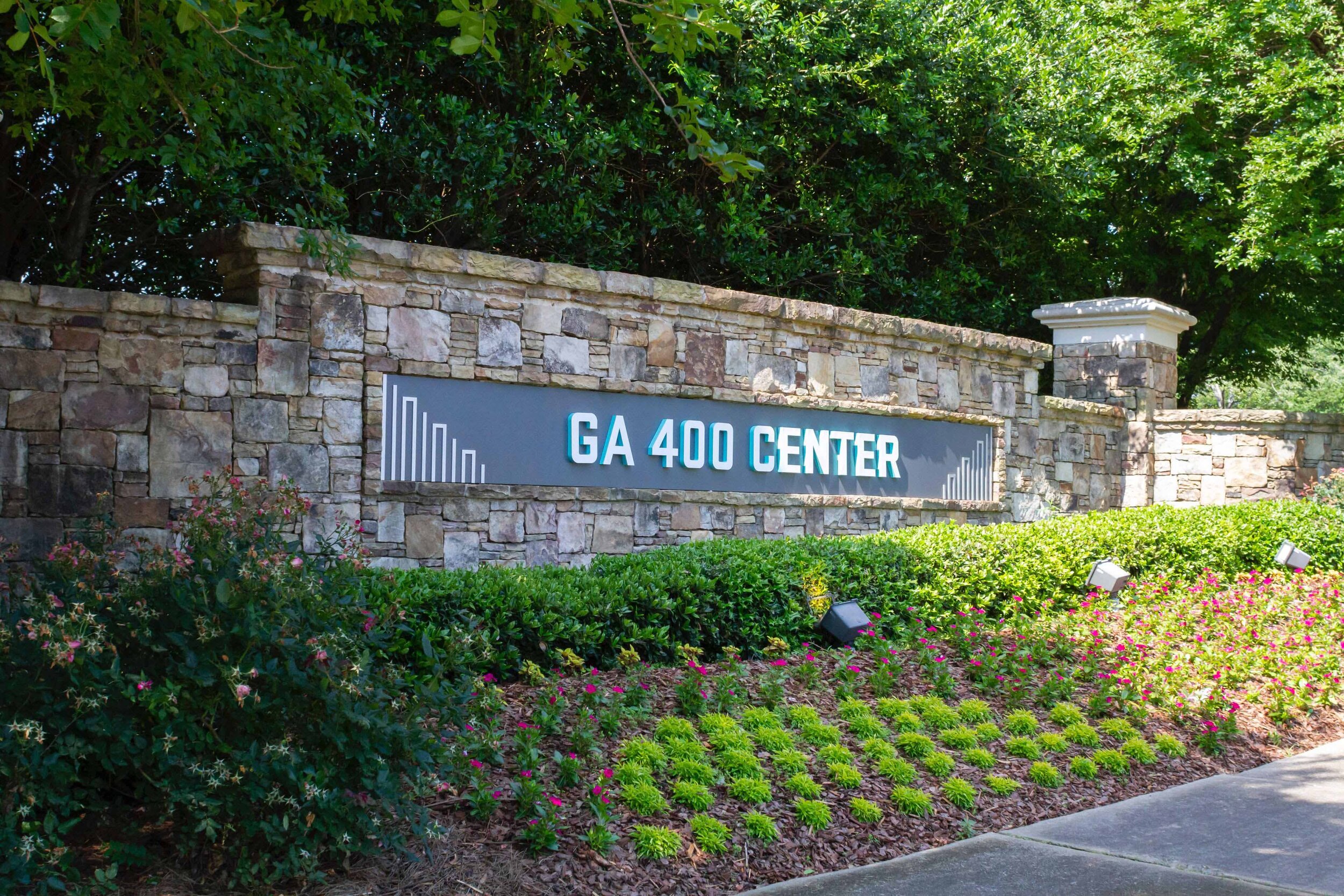 Georgia 400 Monument Signage