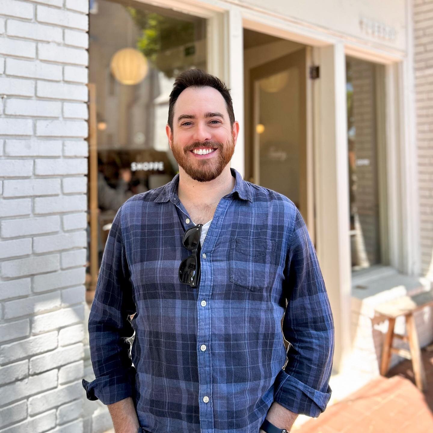 Celebrating one year with Brand Designer, Josh Leonard (JL) 🍷. Equal parts determination and iteration make Josh a 👌👊 conceptual designer. In his first year, Josh has participated in numerous signage projects, layout design exercises, render visua