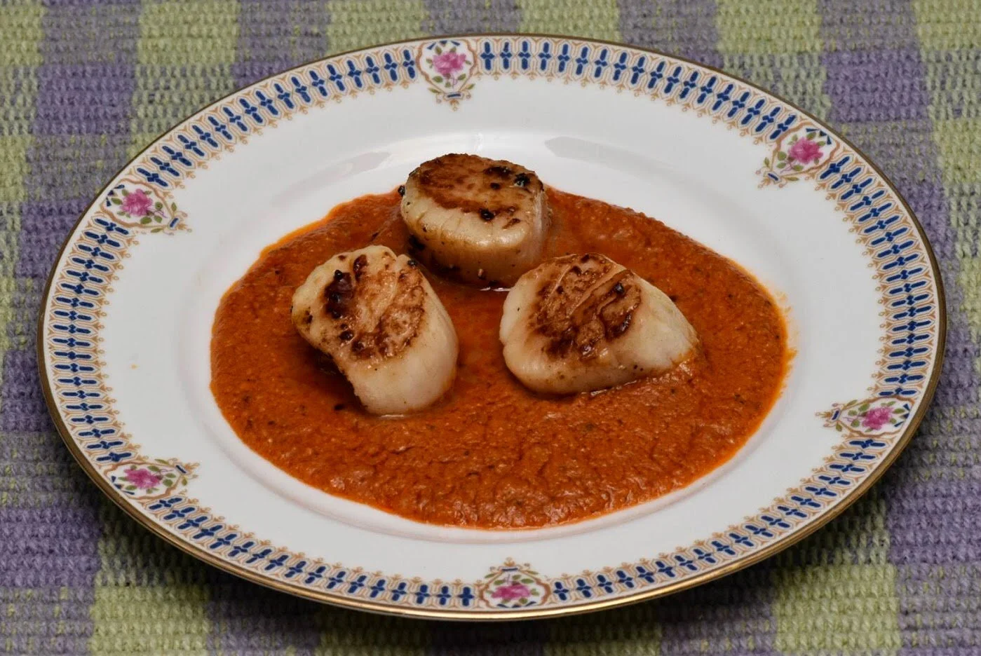 Seared Scallops with Romesco Sauce