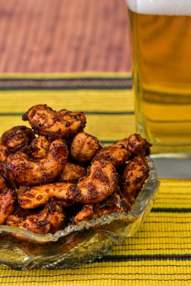 Maple Curry Candied Cashews