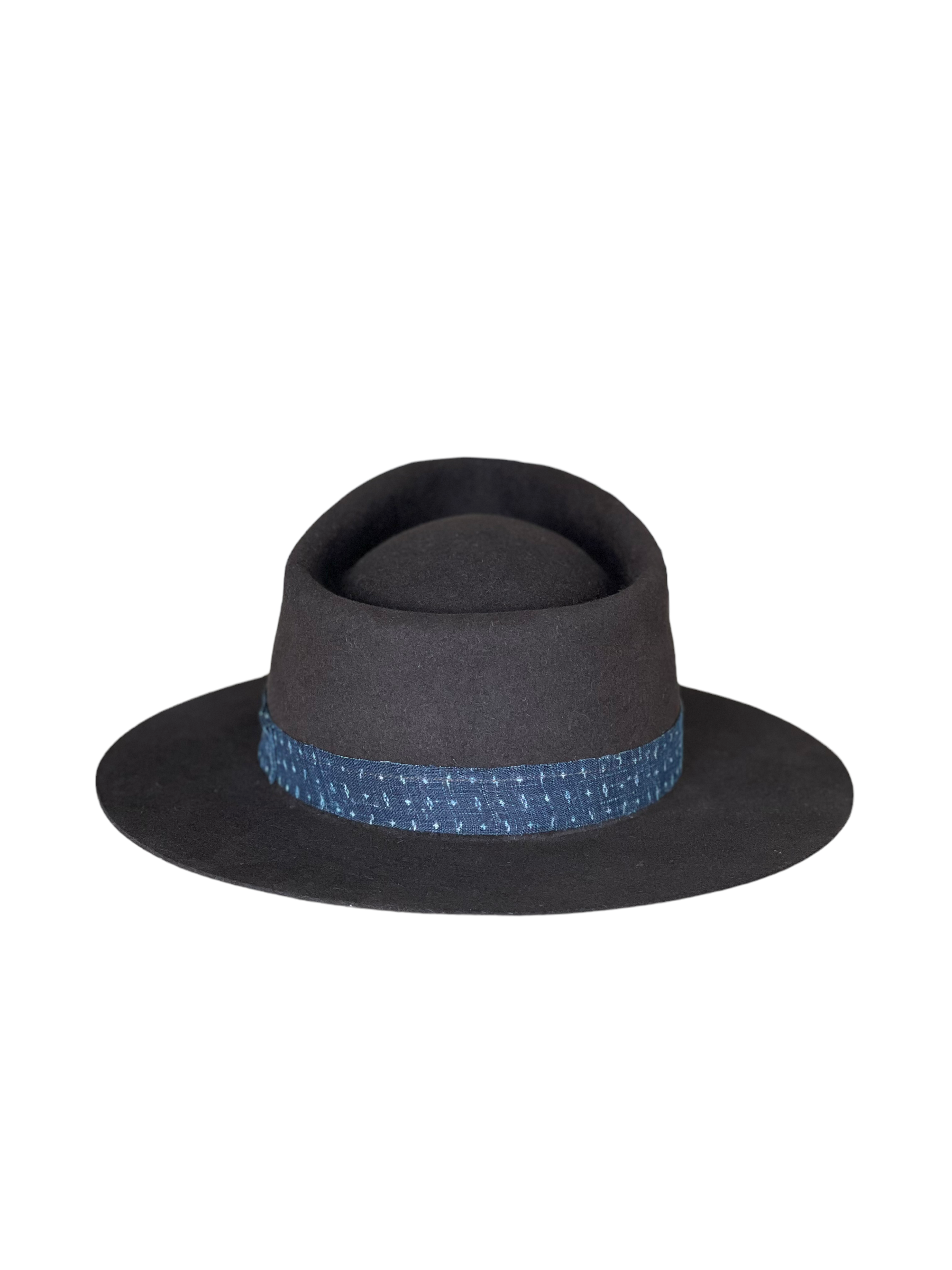 49240D64-468C-44A3-B87C-9FEE768028CD