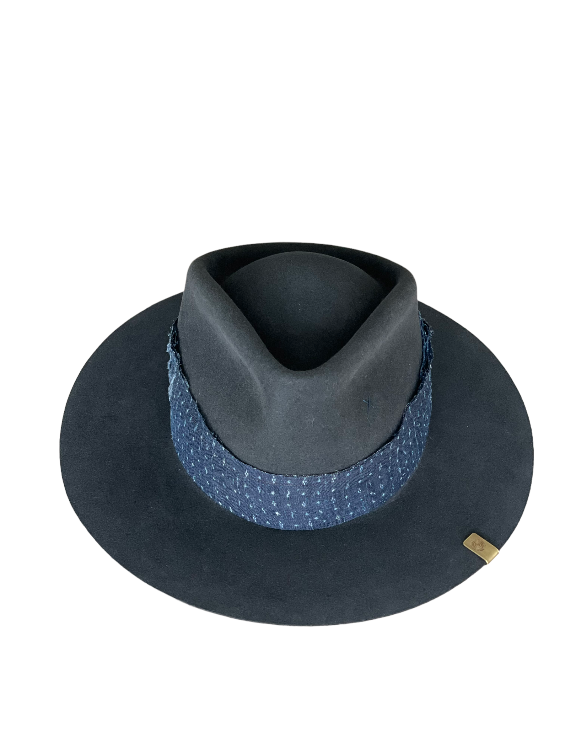 E760A9D3-87A4-49AD-A657-E73D29740CF2