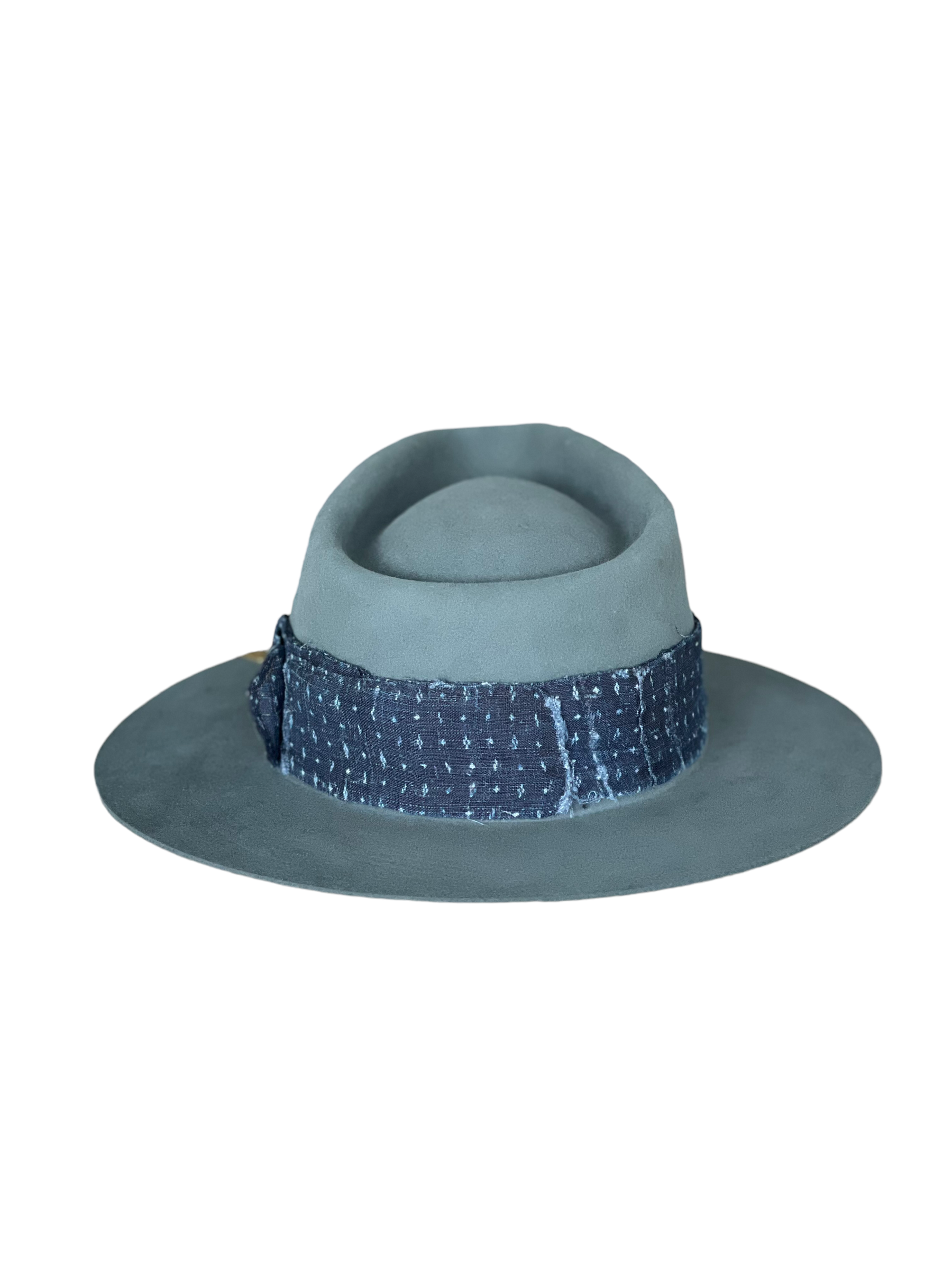 00975DEB-E3EC-4CC0-9275-92DD071C59C3