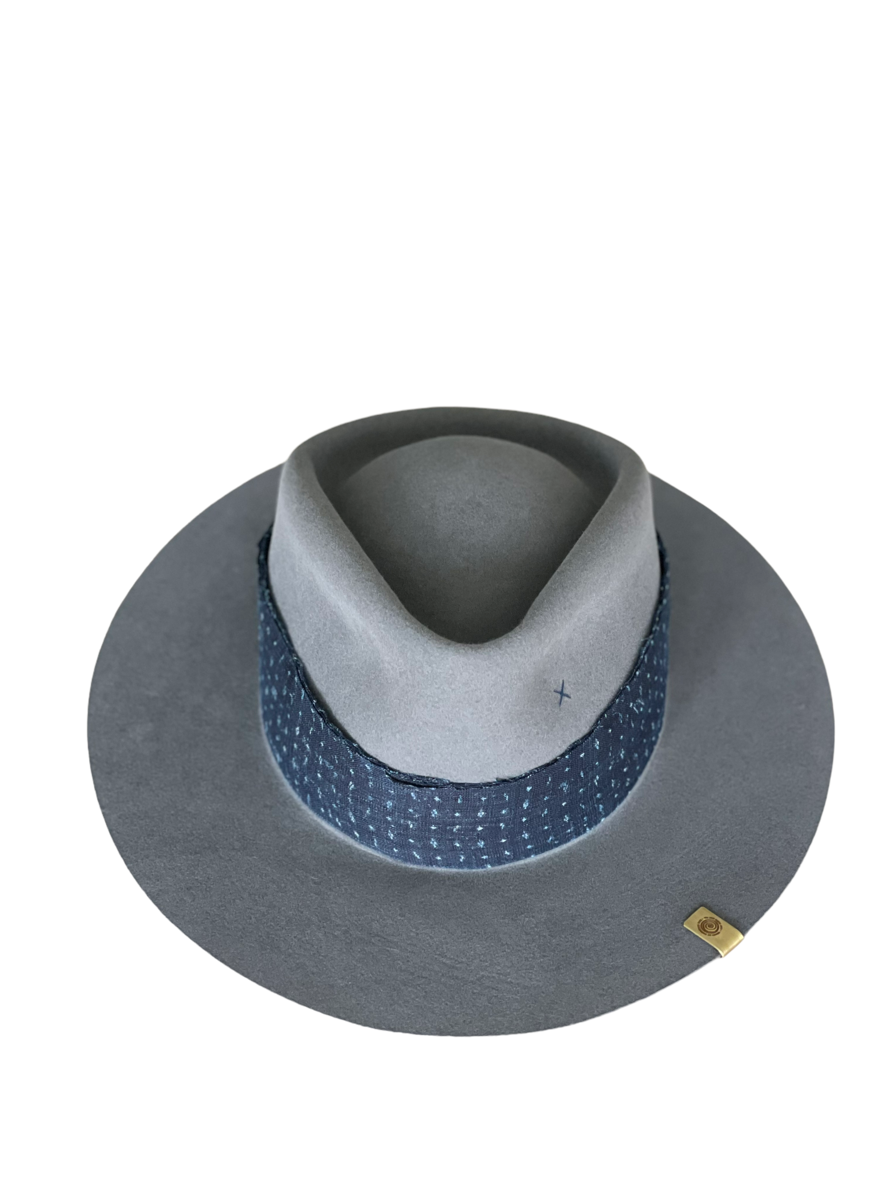 52CAEFEF-D254-4D18-AA29-4D1DB59908E0