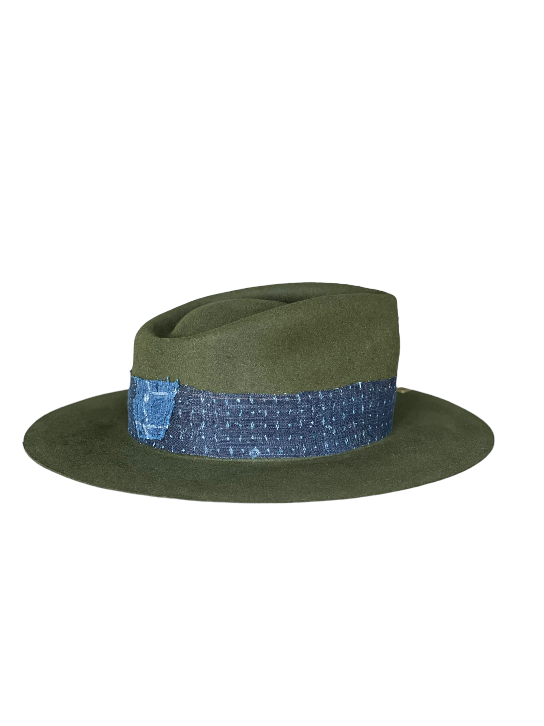 69FEA6F6-F15C-447D-9421-D14B25570DB4