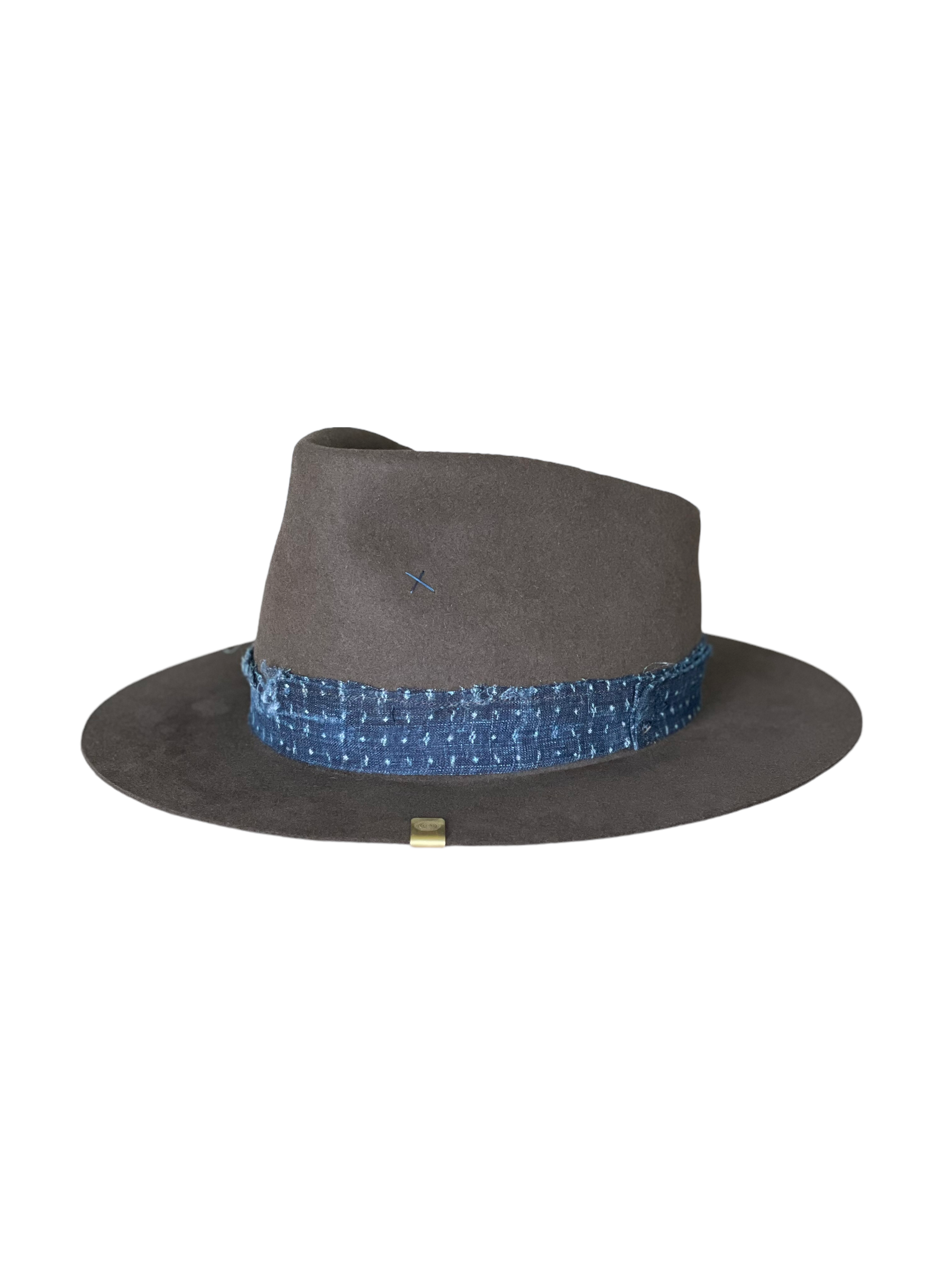 64D26995-BEA1-4282-8C55-7B1C7A1E8D31