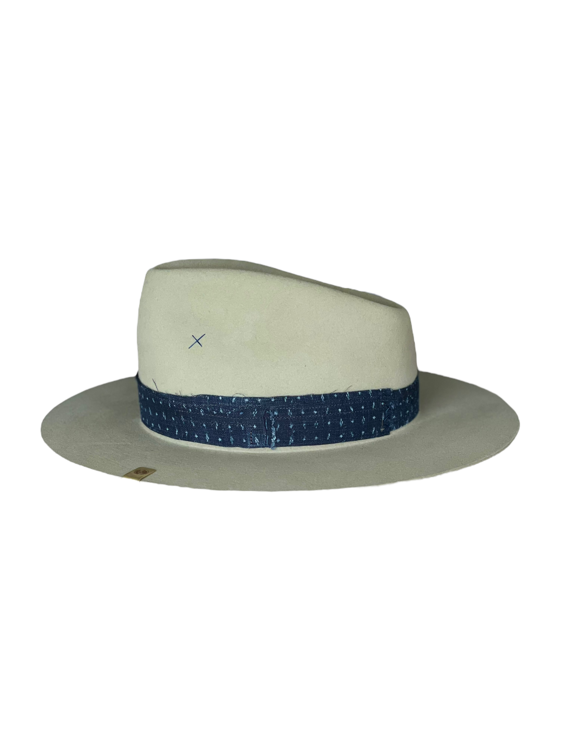 018B1004-84F0-48A2-A27C-C986EFE4FF0B