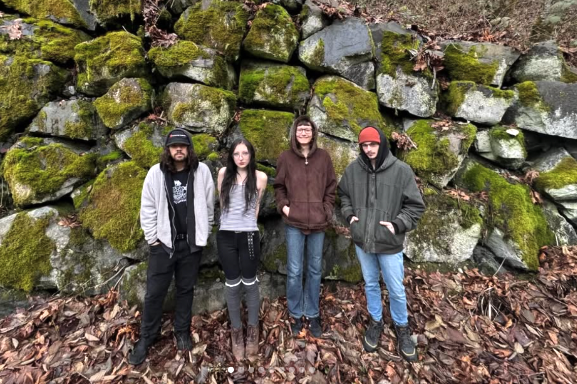 theyhungusfrompowerlines w/ braininavat + Iris Adam + WHERETHEforsythiaBLOOMS + Guillermo Guillotine