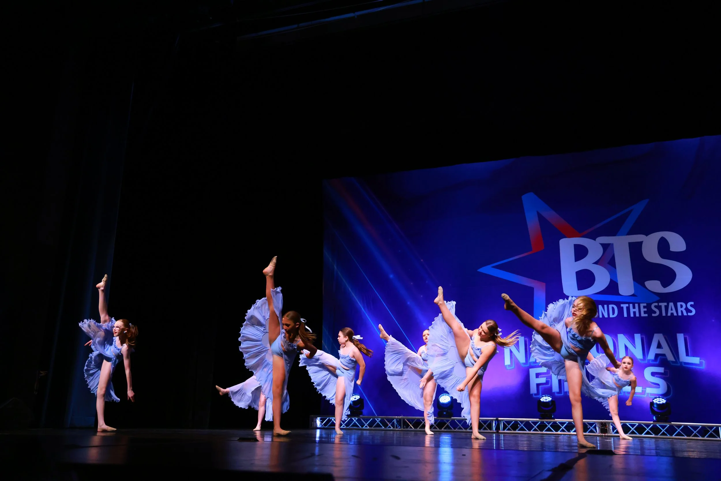 690_Lean on Me_19.JPG