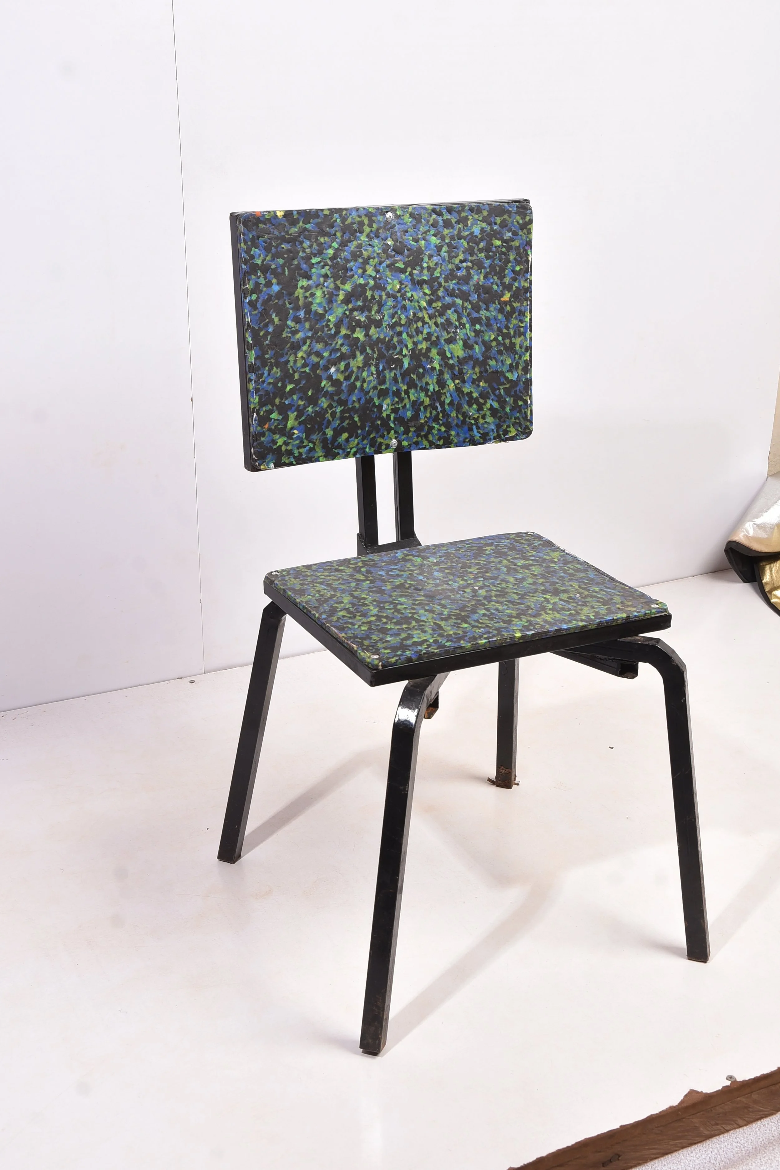 Each TakaChair features a unique pattern, and its colors can be customized to suit your preferences. Made from recycled plastic, these chairs are not only stylish and eco-friendly but also customizable to meet your specific needs. 